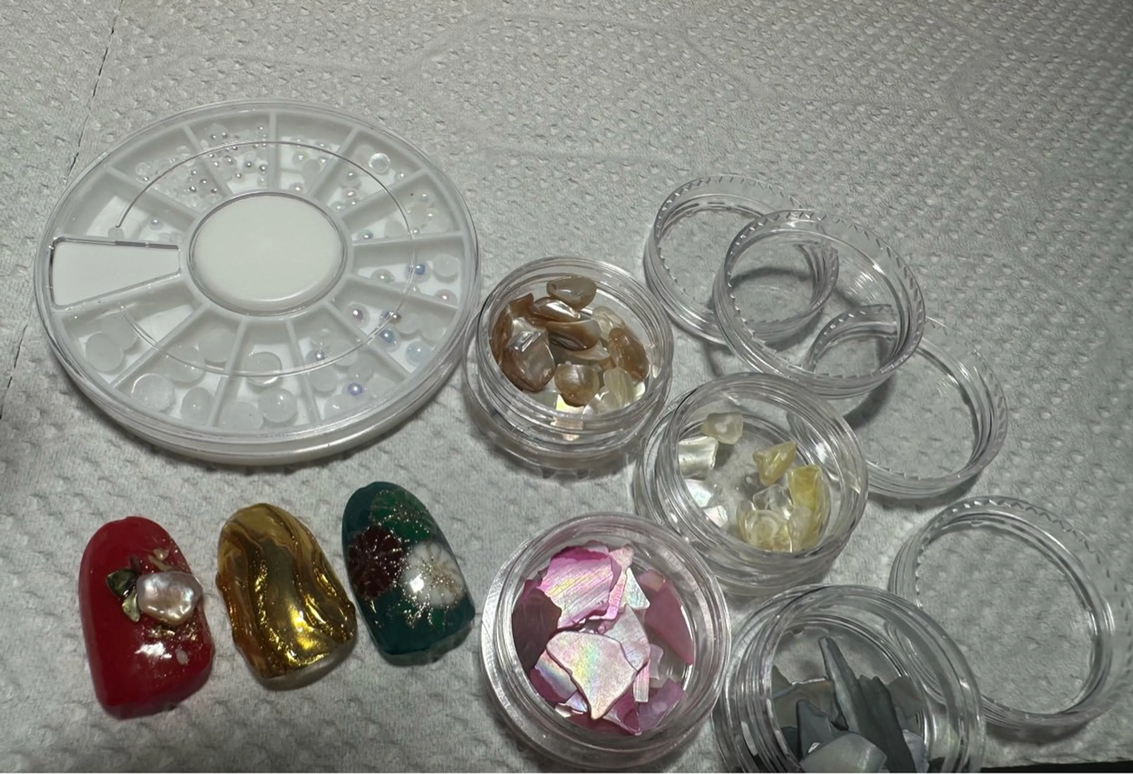 ネイル e.nail所属・🍎吉田 恵里🍎のネイルデザイン