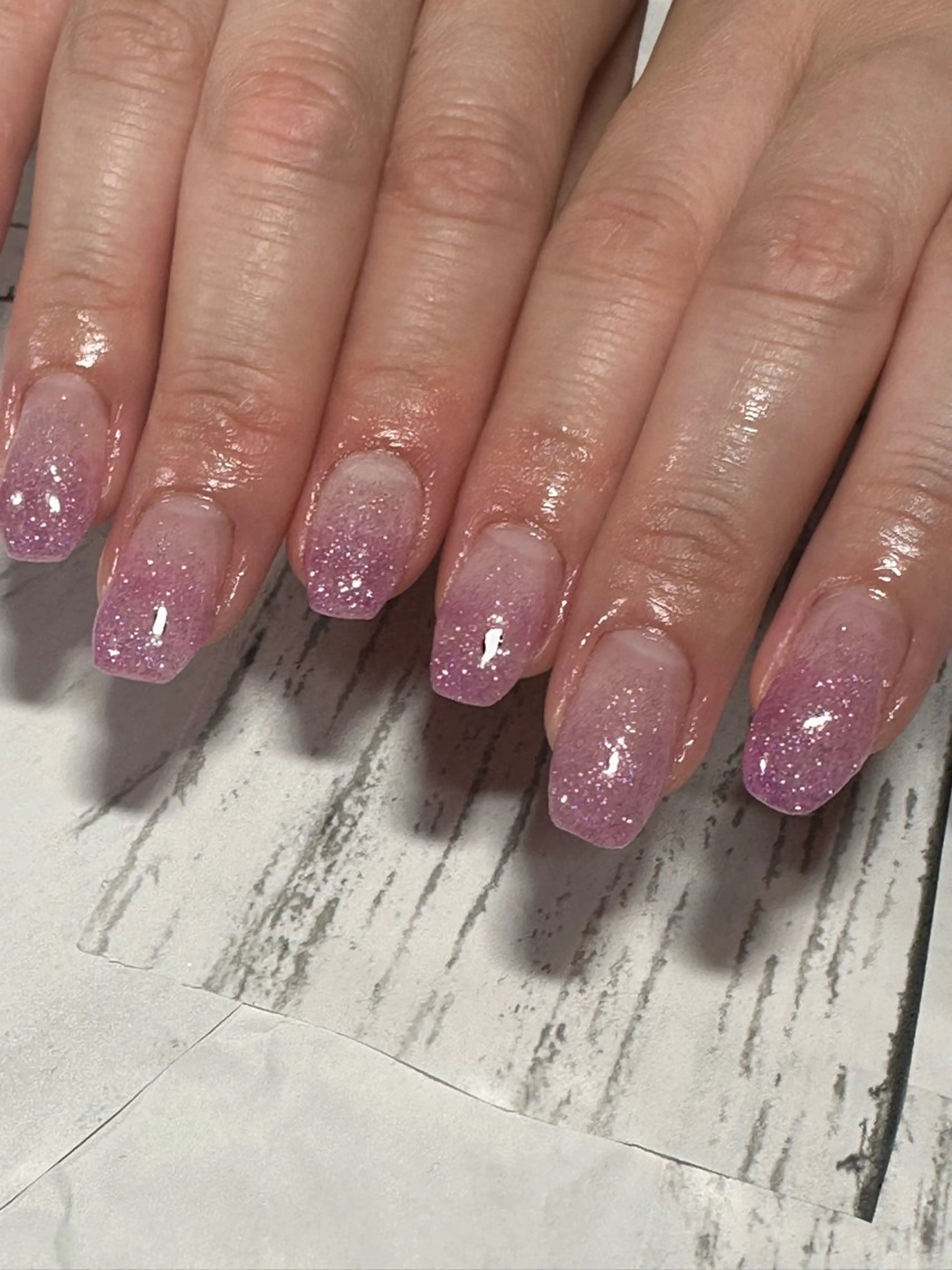 ネイル e.nail所属・🍎吉田 恵里🍎のネイルデザイン