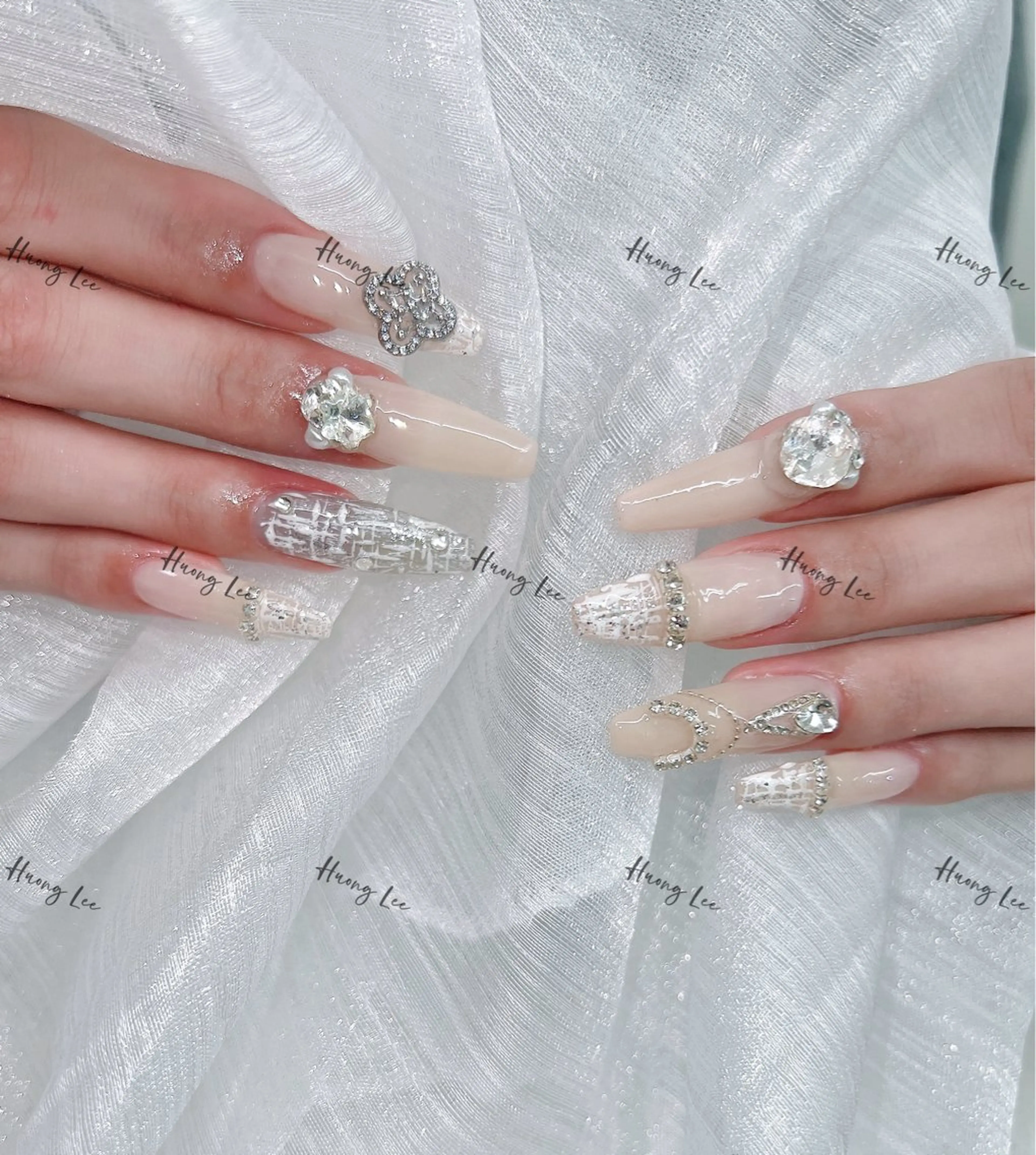 ネイル 長さ出し マグネットネイル ミラーネイル ネイルチップ 冬ネイル Lee Nails チップ長さだし専門店のネイルデザイン