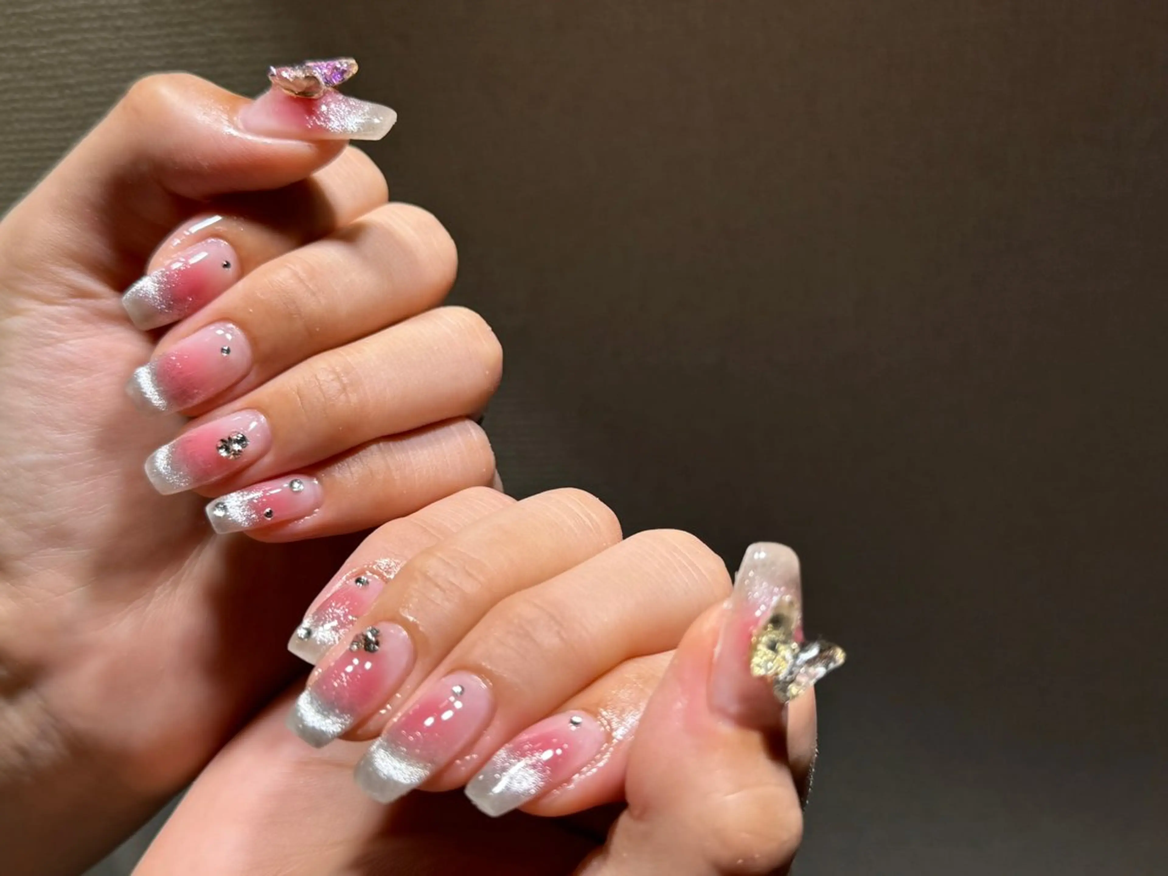 ネイル 大塚眉毛|ハンドケア |肌管理の眉毛・アイブロウイメージ