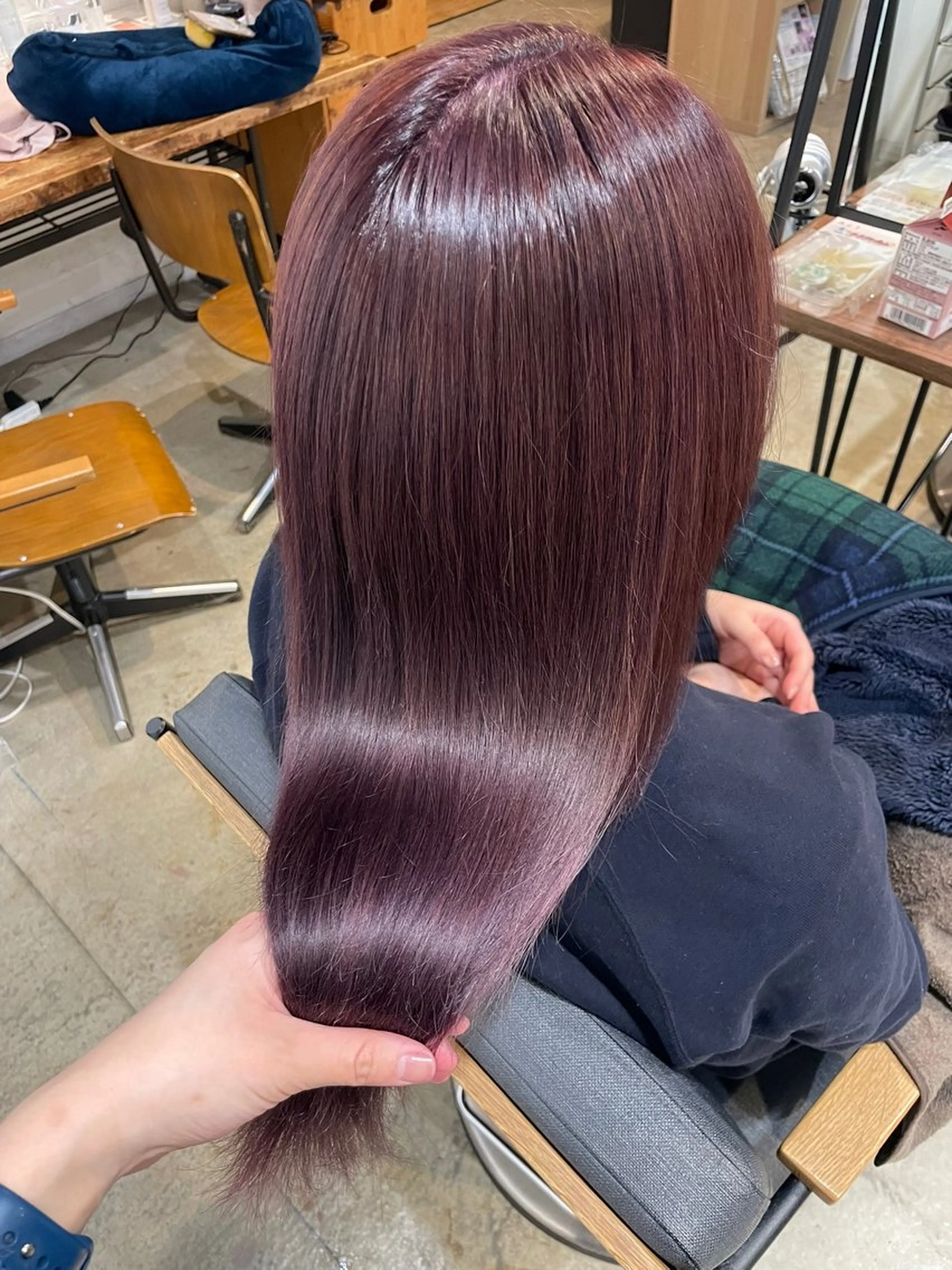カラー ブリーチ ダブルカラー ラベンダーカラー ラベンダーピンク ブリーチなしカラー カット ヘアカラー トリートメント 髪質改善カラー× レイヤー/rinaのヘアスタイル