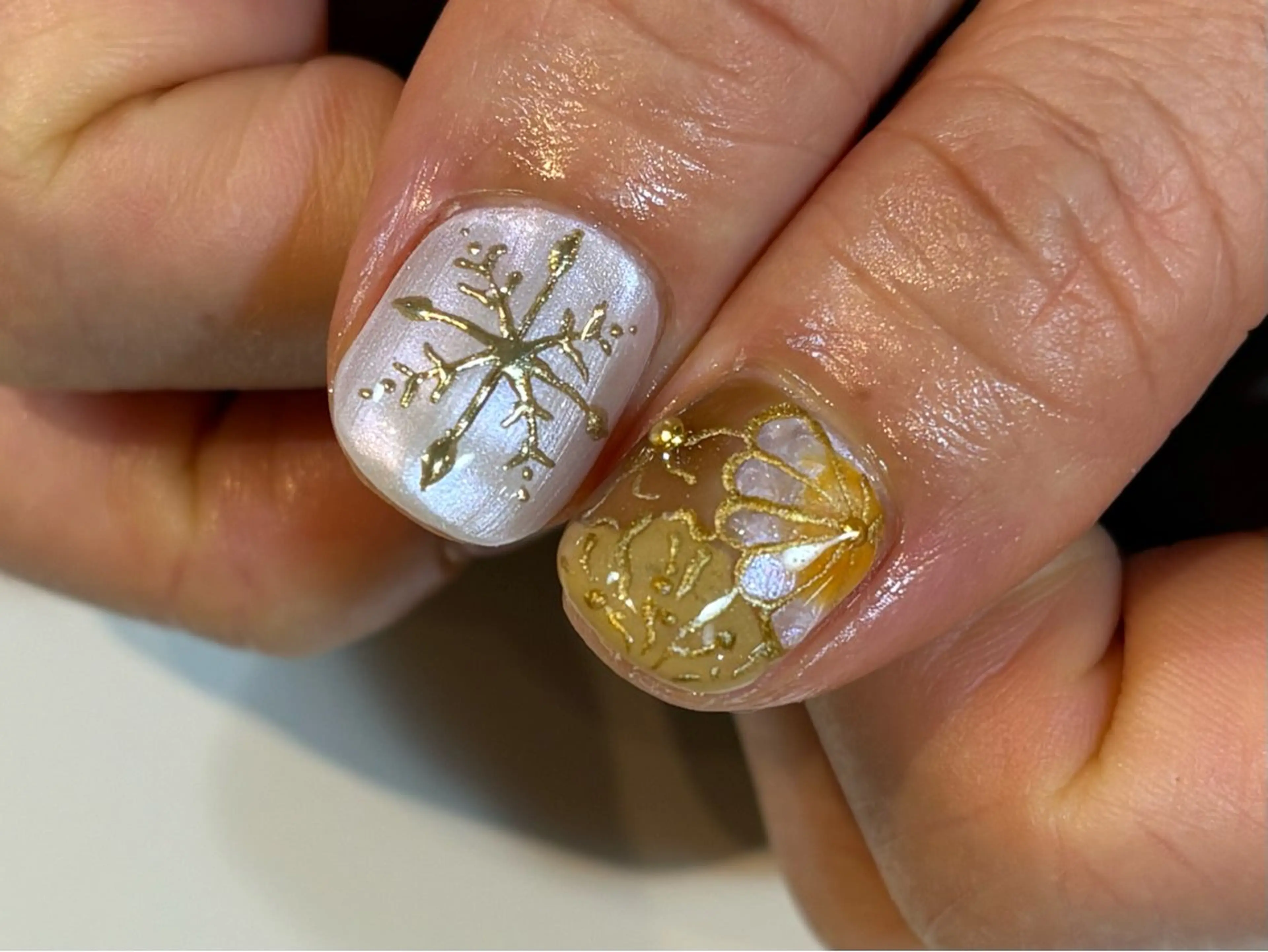 ネイル ハンドネイル FIORITURA Maikoのネイルデザイン