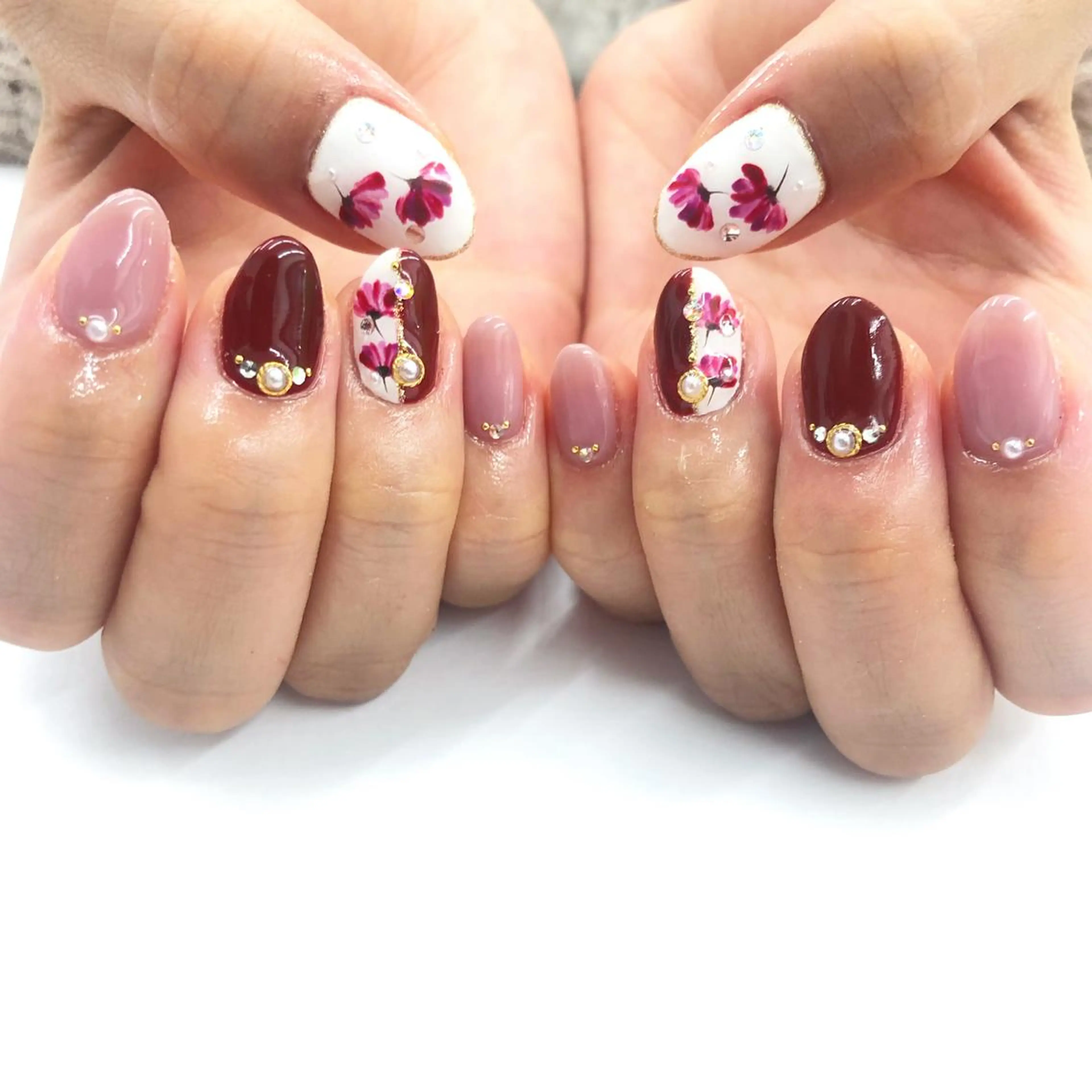 ネイル 冬ネイル ハンドネイル Minami 🍓のネイルデザイン