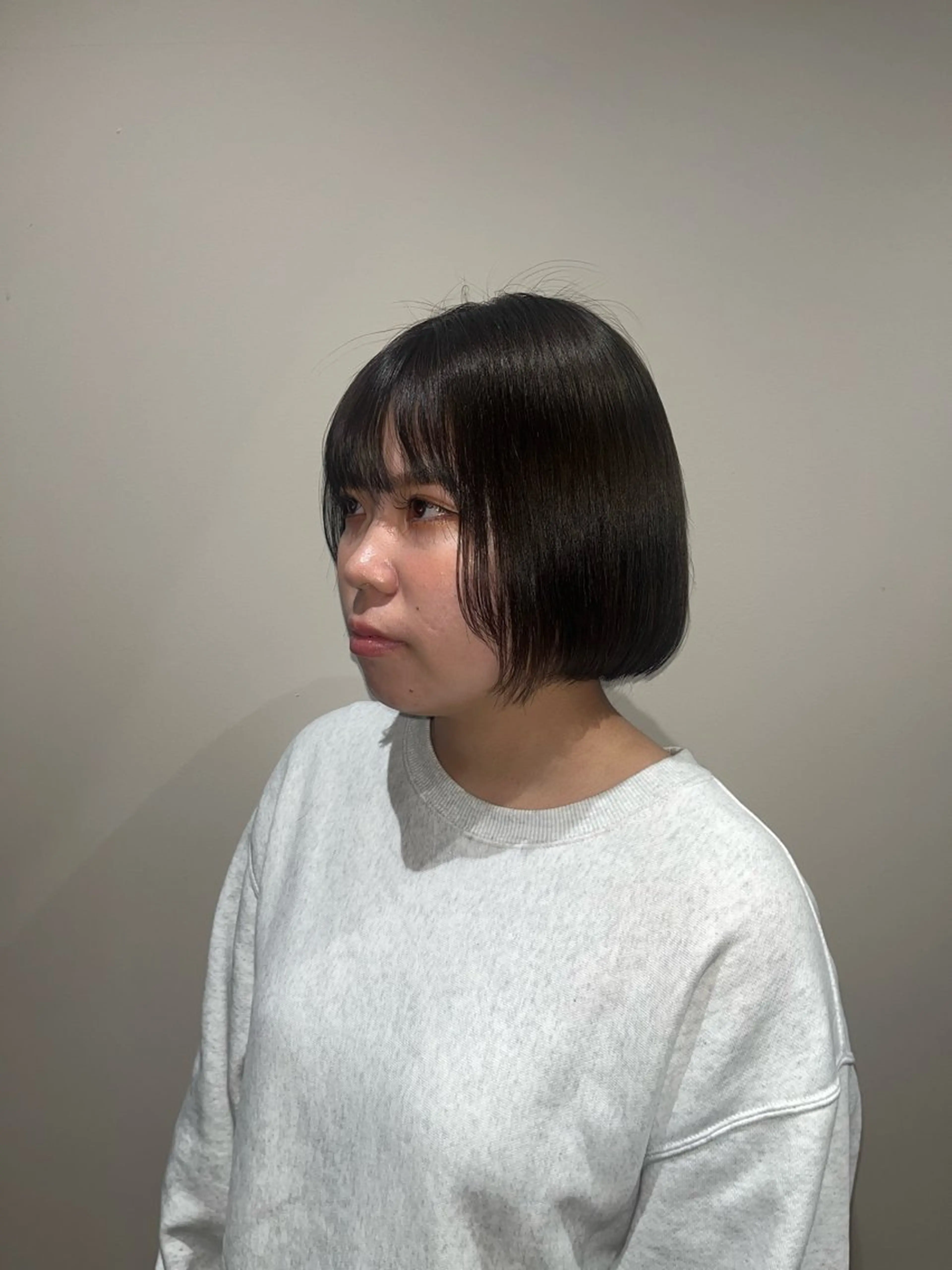カラー 内田 海香のヘアスタイル