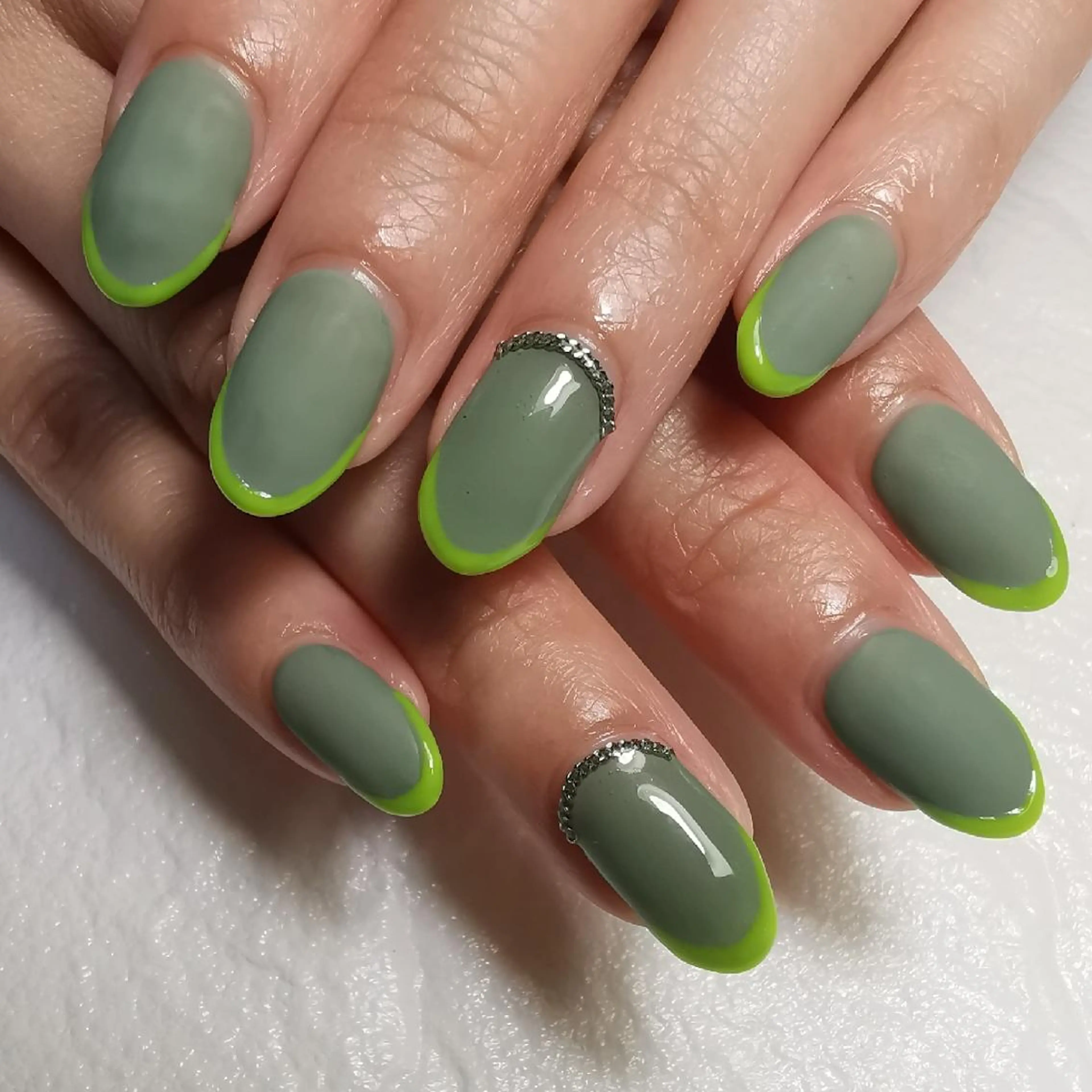 ネイル 持ち込み ハンドネイル reve あやののネイルデザイン