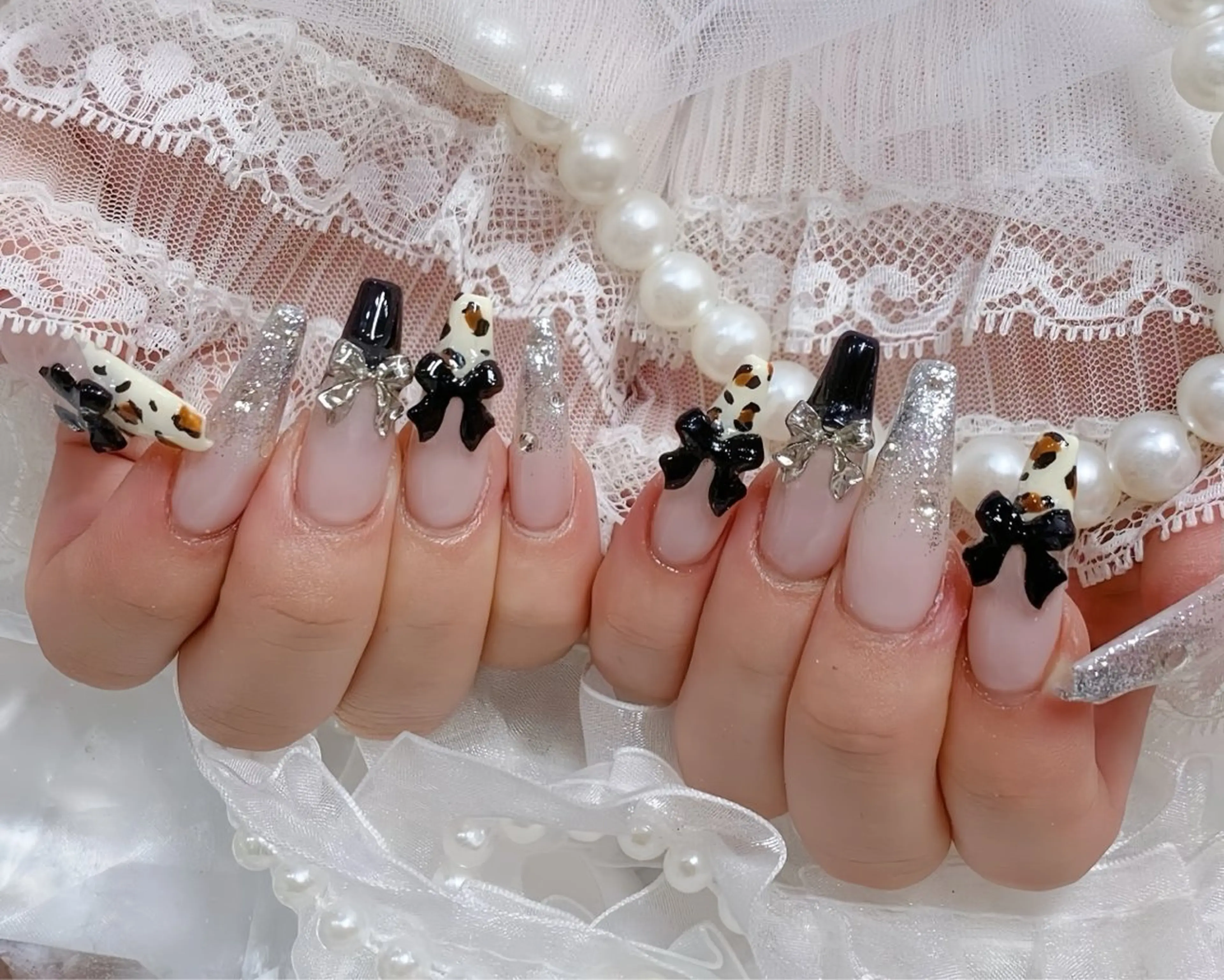 ネイル アートネイル ガーリー 韓国ネイル 持ち込み ニュアンスネイル Rin Nail 新大久保店のネイルデザイン