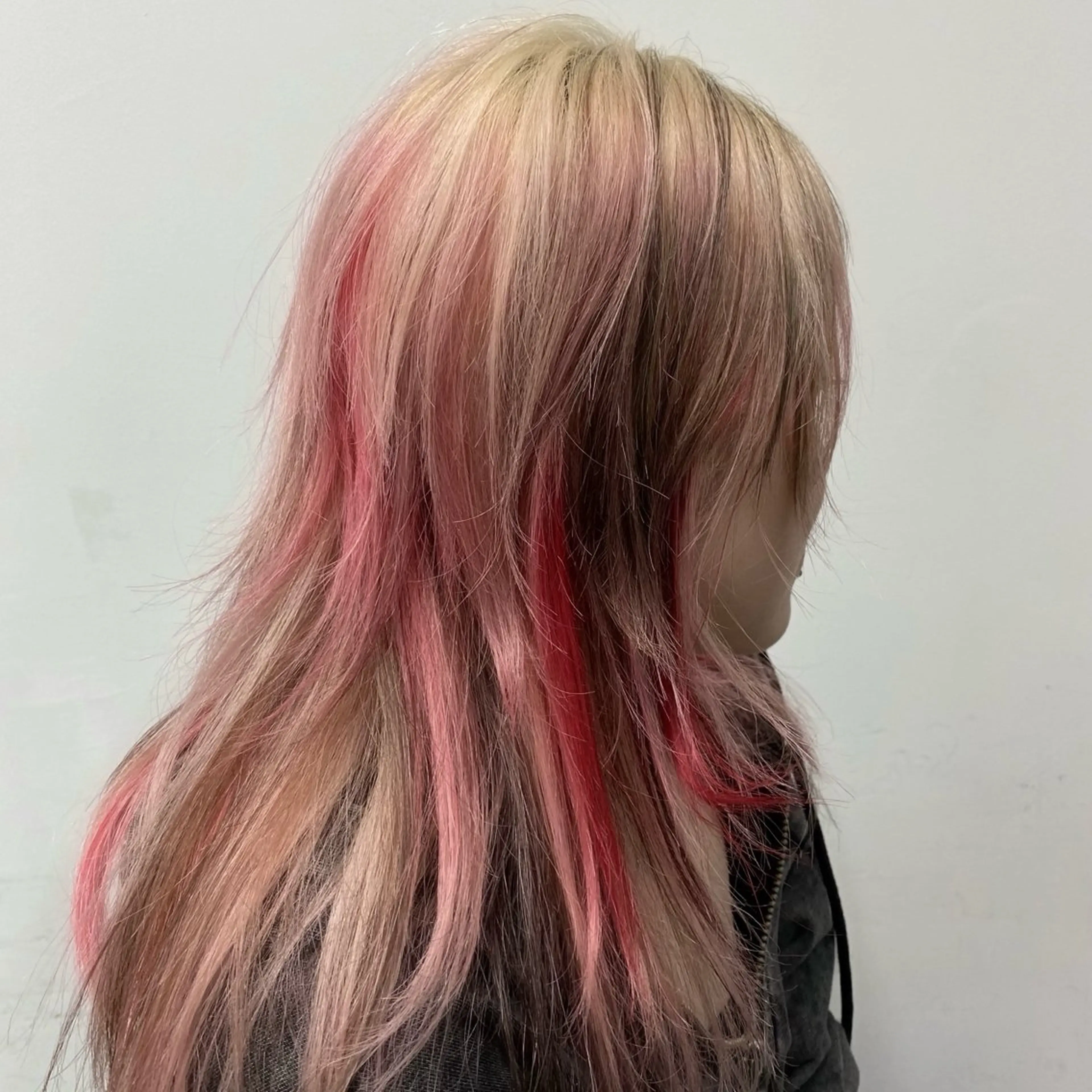 カラー nakajima rinkaのヘアスタイル