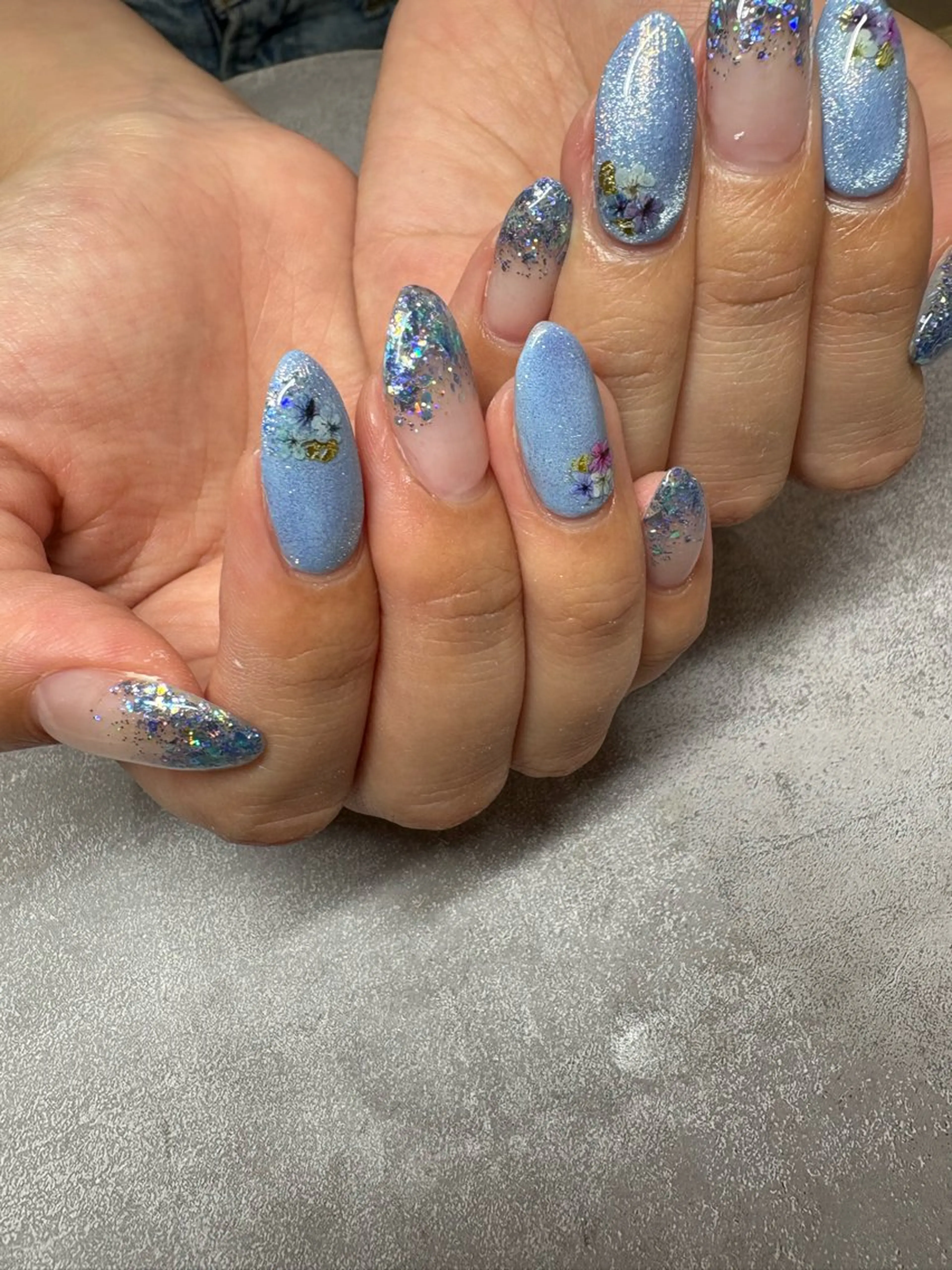 ネイル アンリッシュ新宿店 kousakaのネイルデザイン