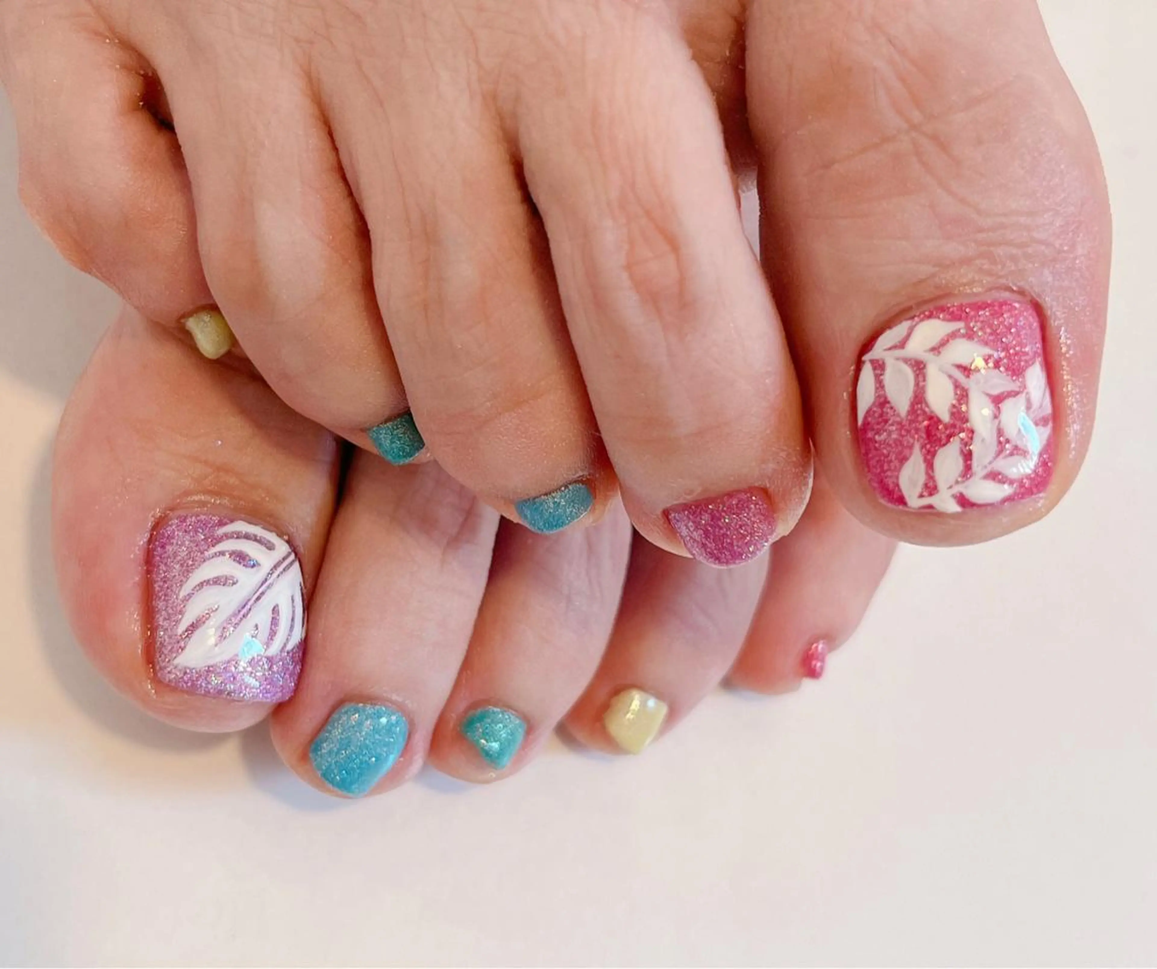 ネイル NAIL SALON ｔｏｇｇｙのネイルデザイン