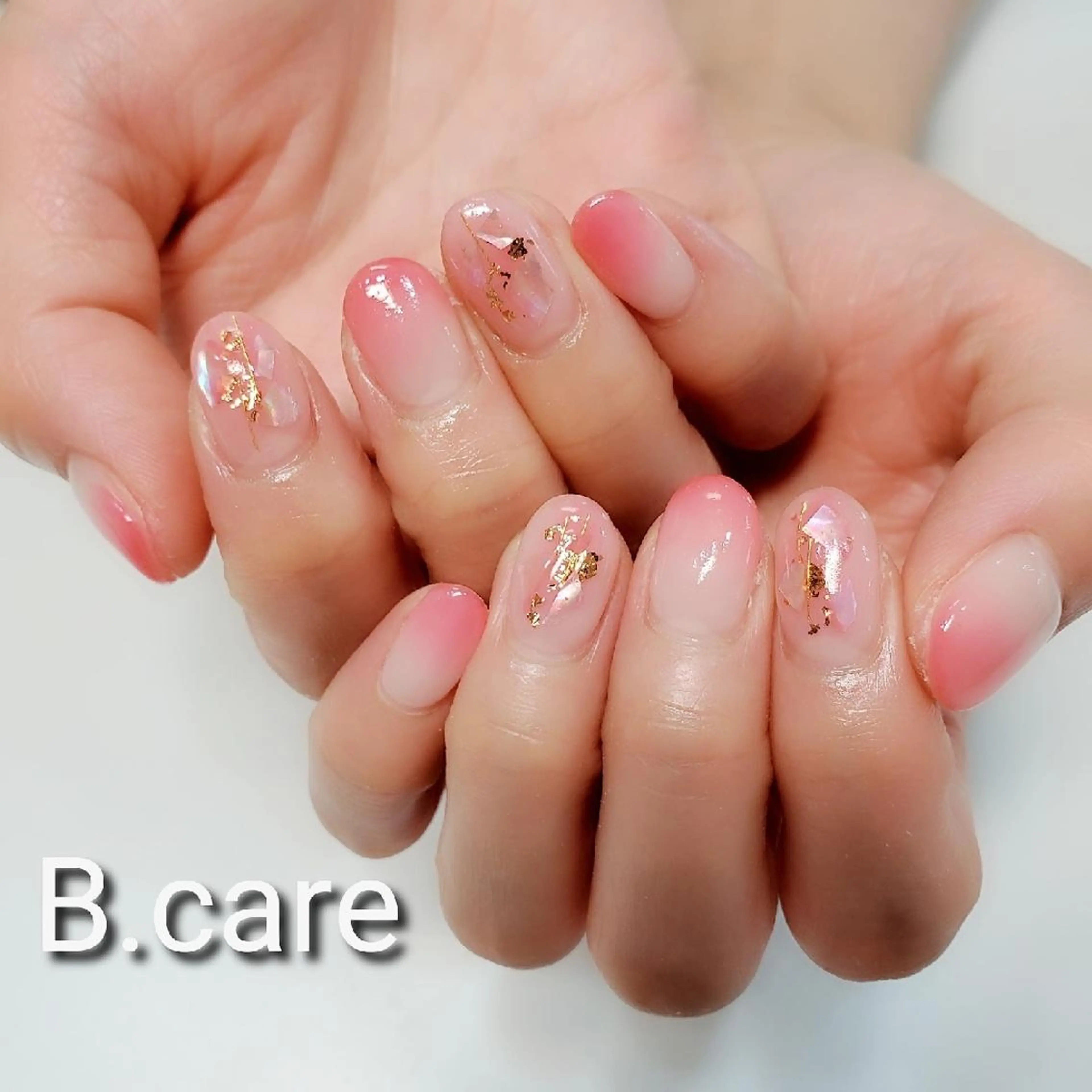 ネイル B.care自由ヶ丘所属・早坂  のネイルデザイン