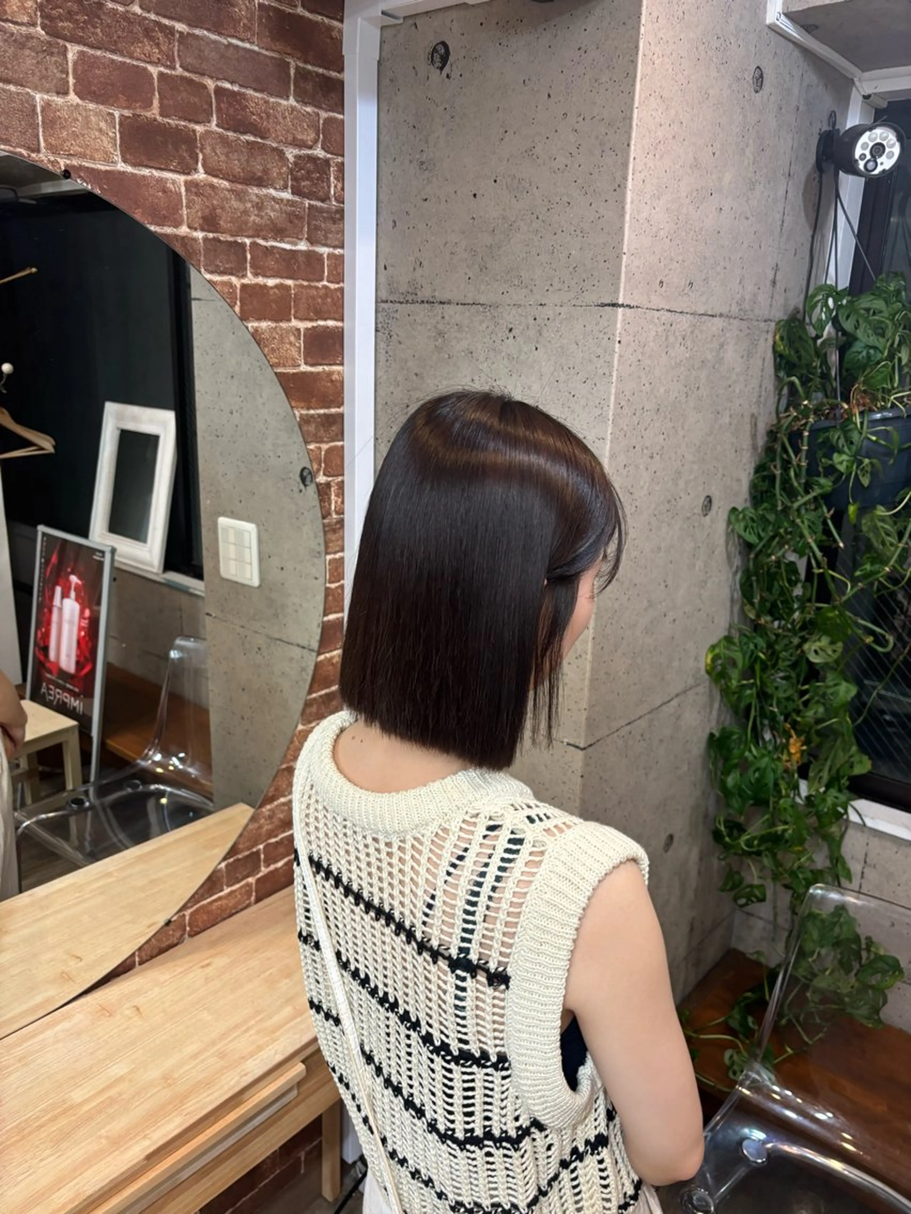ショート 縮毛矯正 桂 奈穂のヘアスタイル