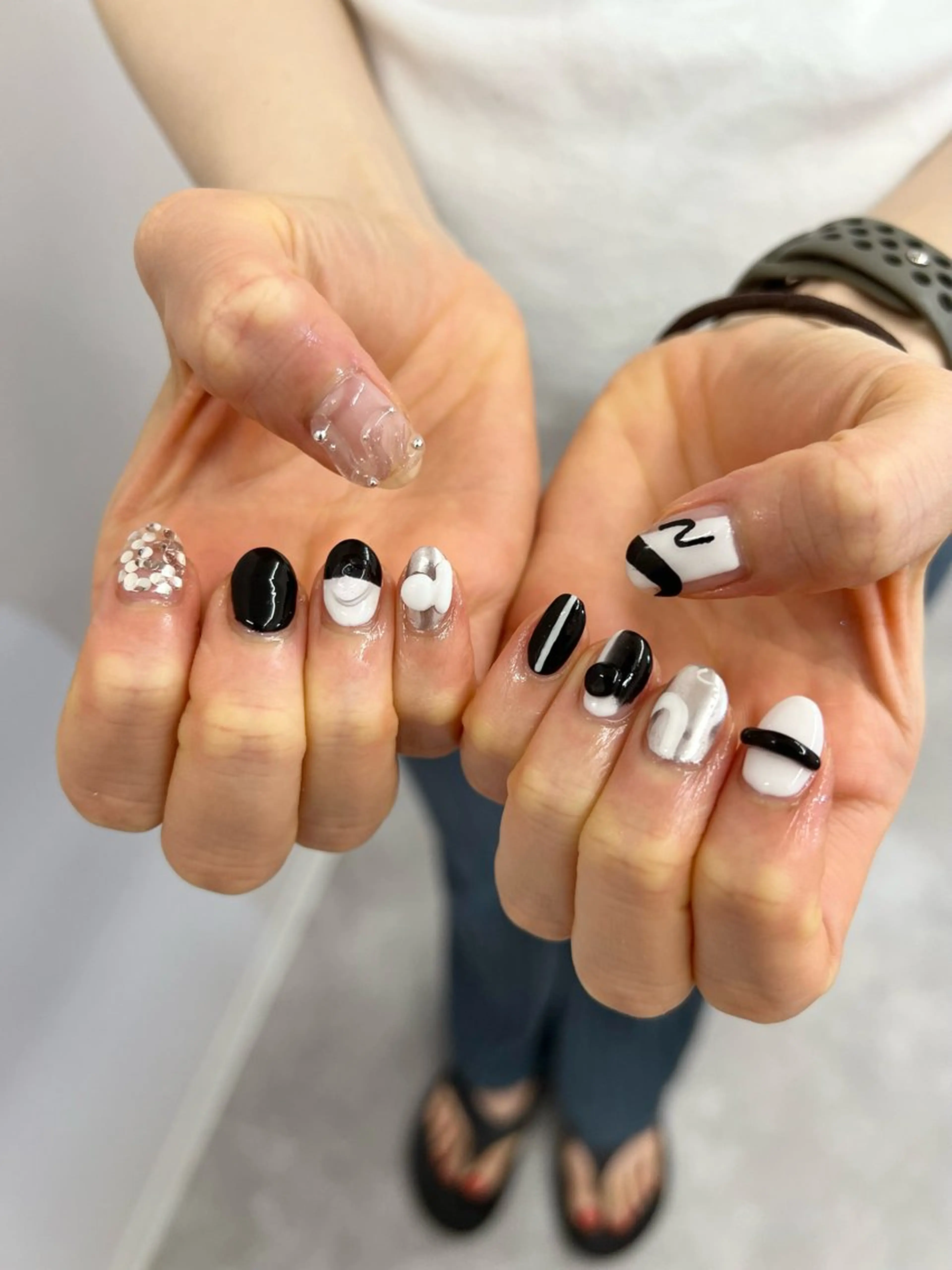 ネイル アートネイル ジェルネイル パラジェル シルバー 夏ネイル ハンドネイル ハンドケア Bana_ Nailのその他イメージ