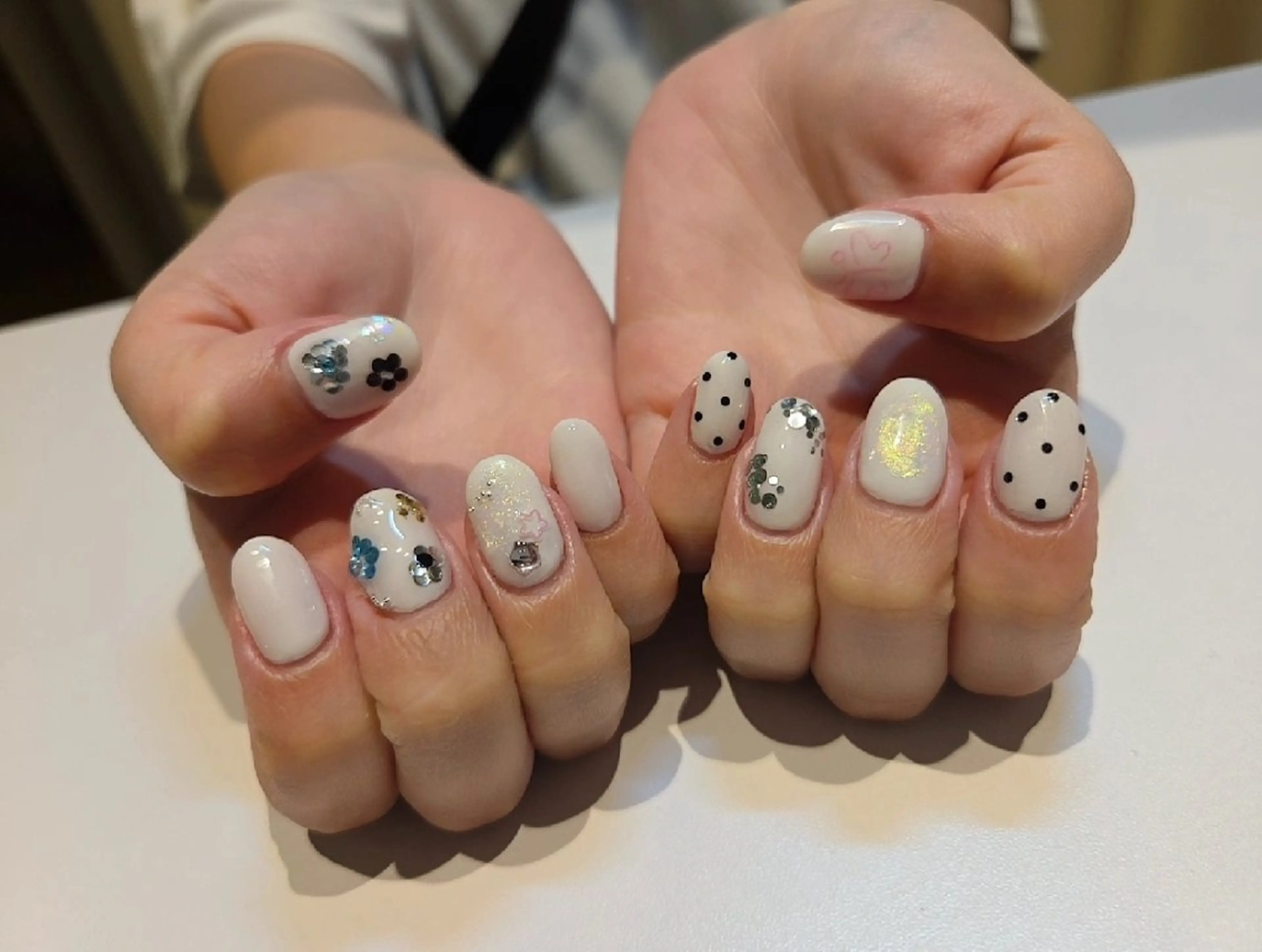 ネイル Nude所属・nude | reinaのネイルデザイン