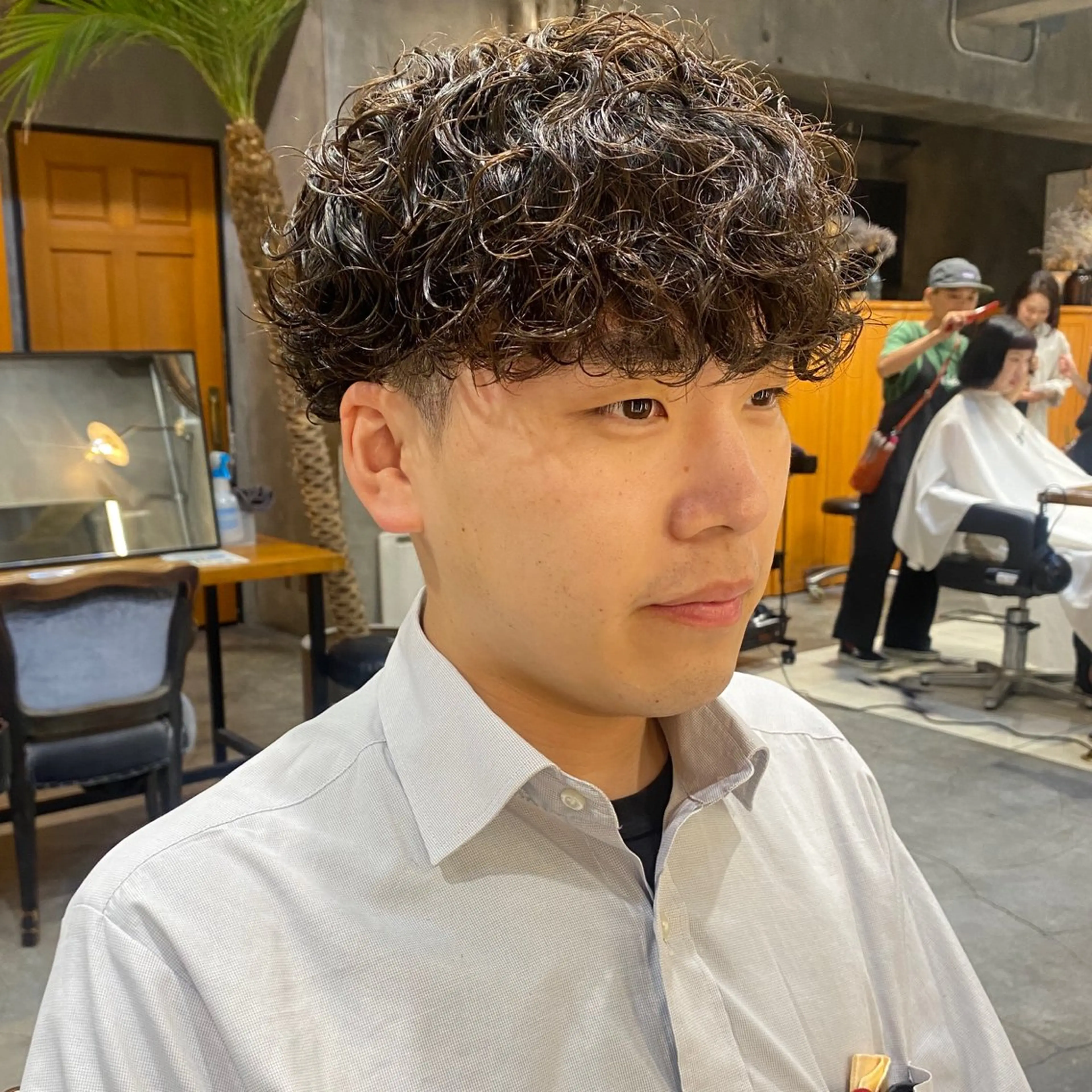 ショート パーマ メンズ メンズパーマ プードルパーマ プードルパーマ カット パーマ トリートメント ニュアンスデザイン/ SHOUTOのヘアスタイル