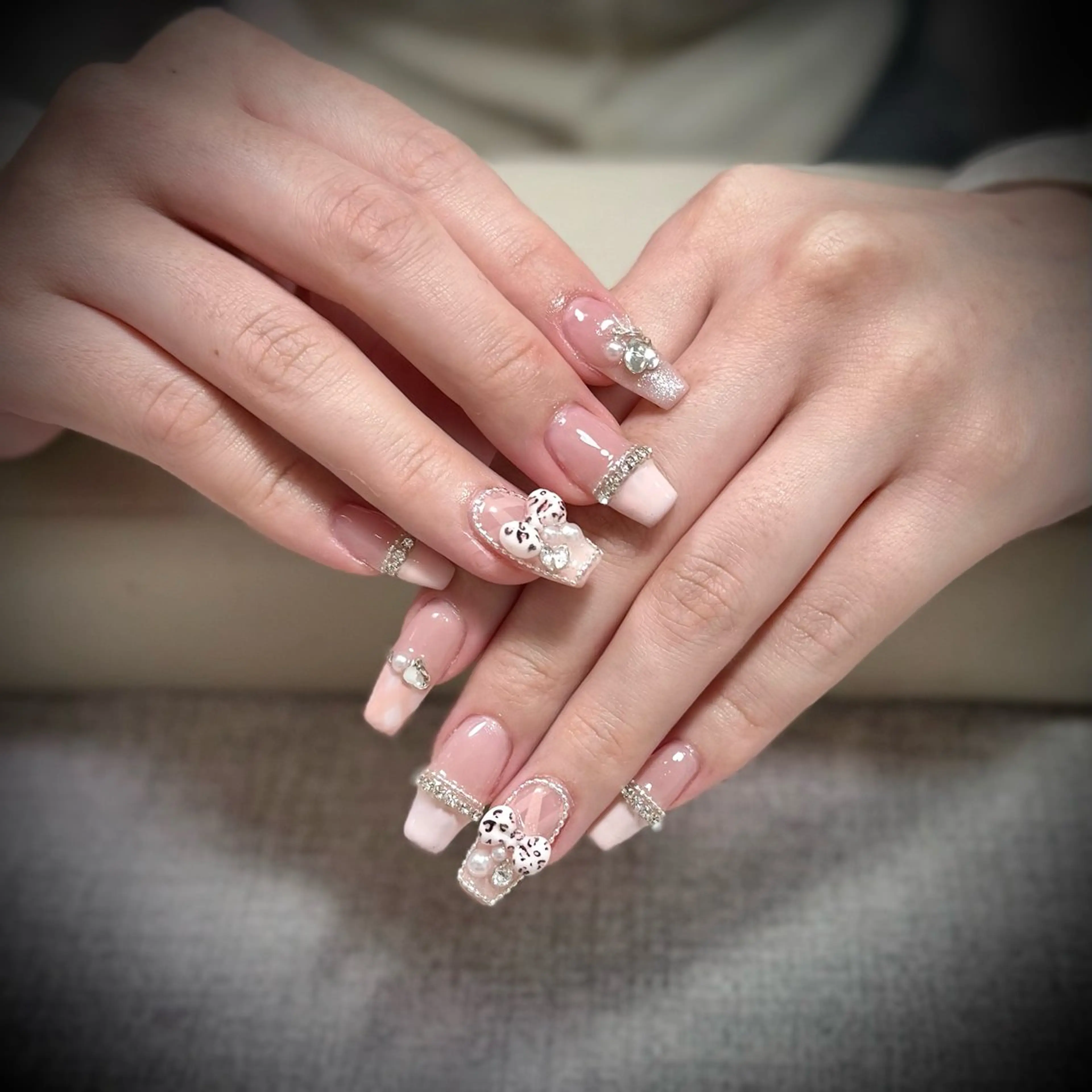 ネイル ハンドネイル エクラNailサロン ミオのネイルデザイン