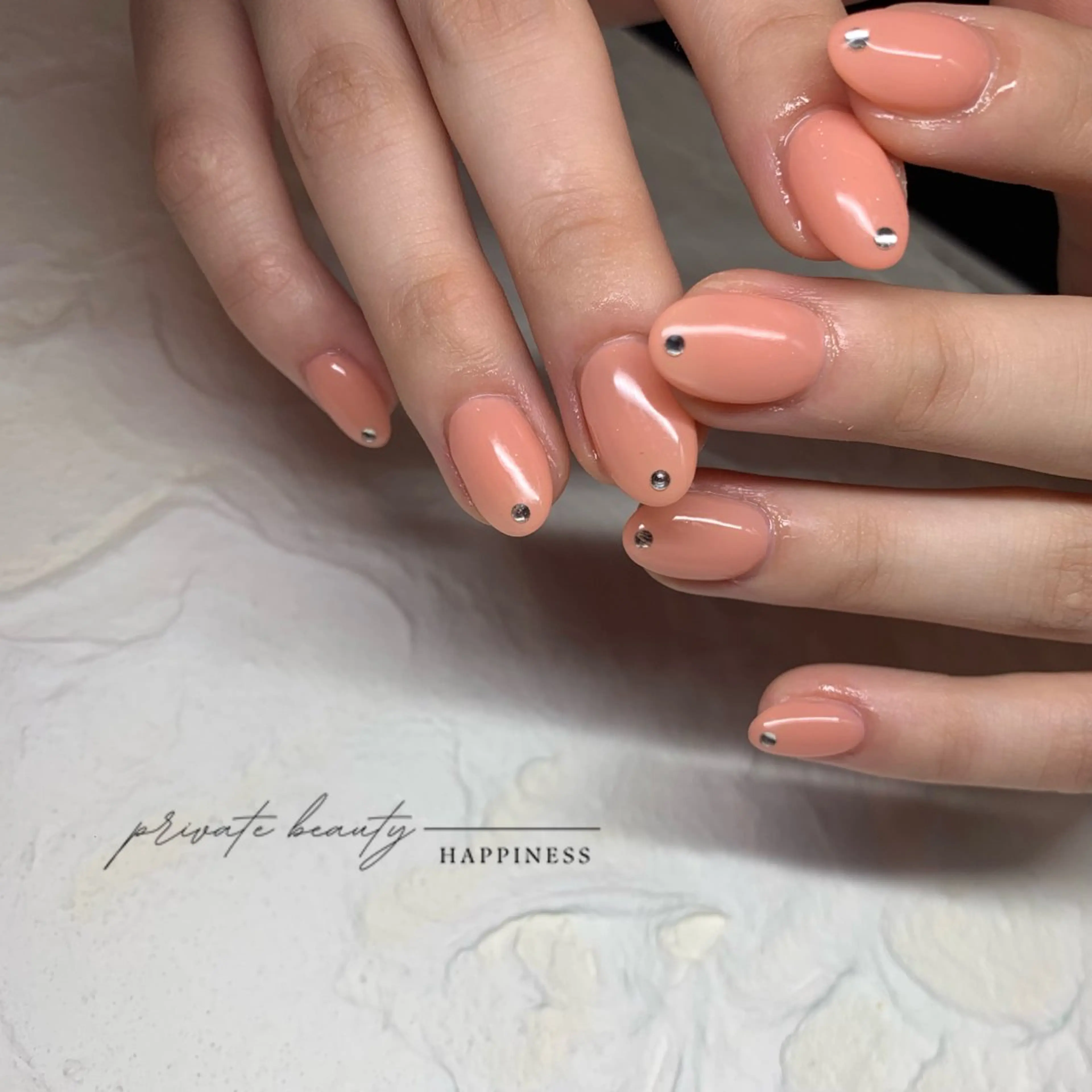 ネイル ジェルネイル ロングネイル オフィスネイル スカルプネイル ネイルチップ happiness nailのネイルデザイン