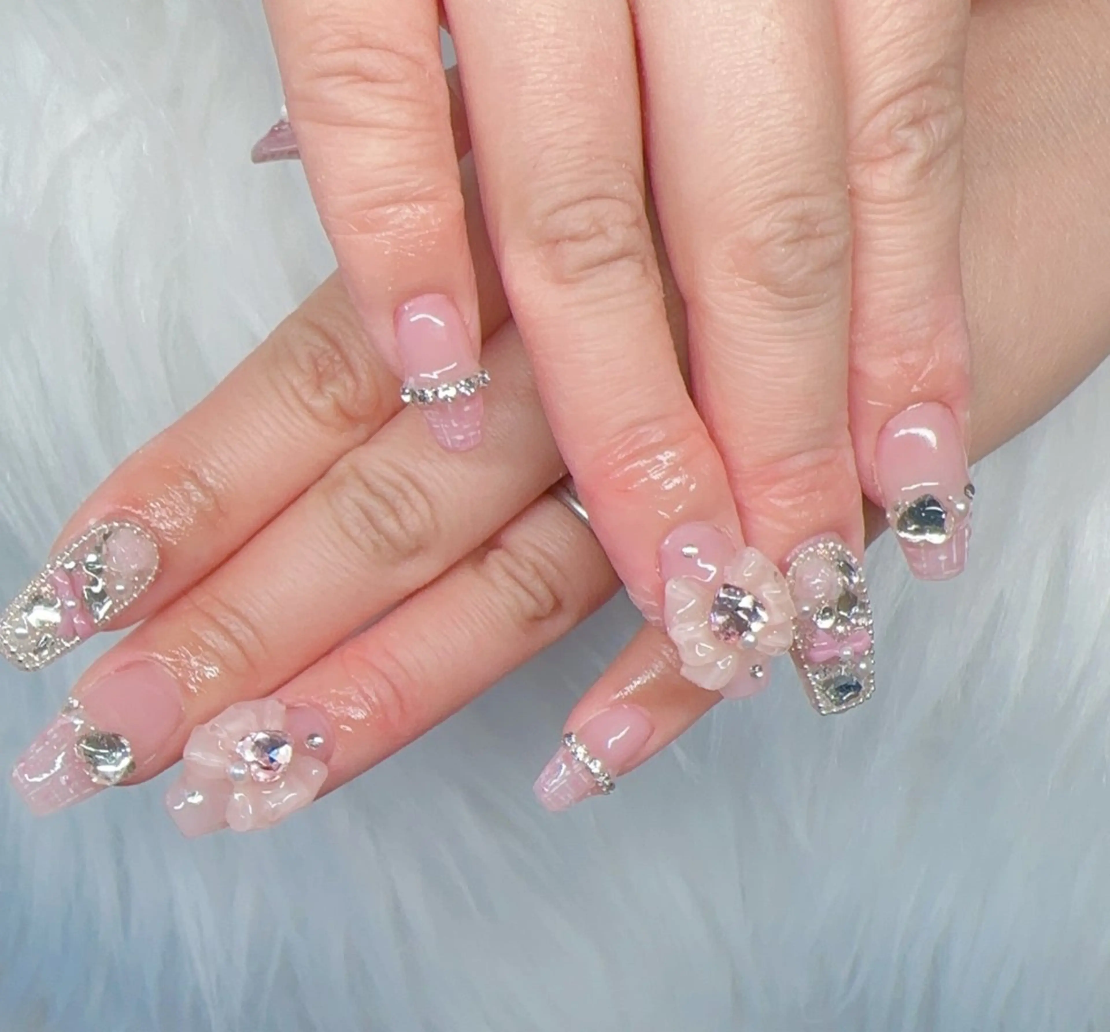 ネイル ハンドネイル I satomiのネイルデザイン