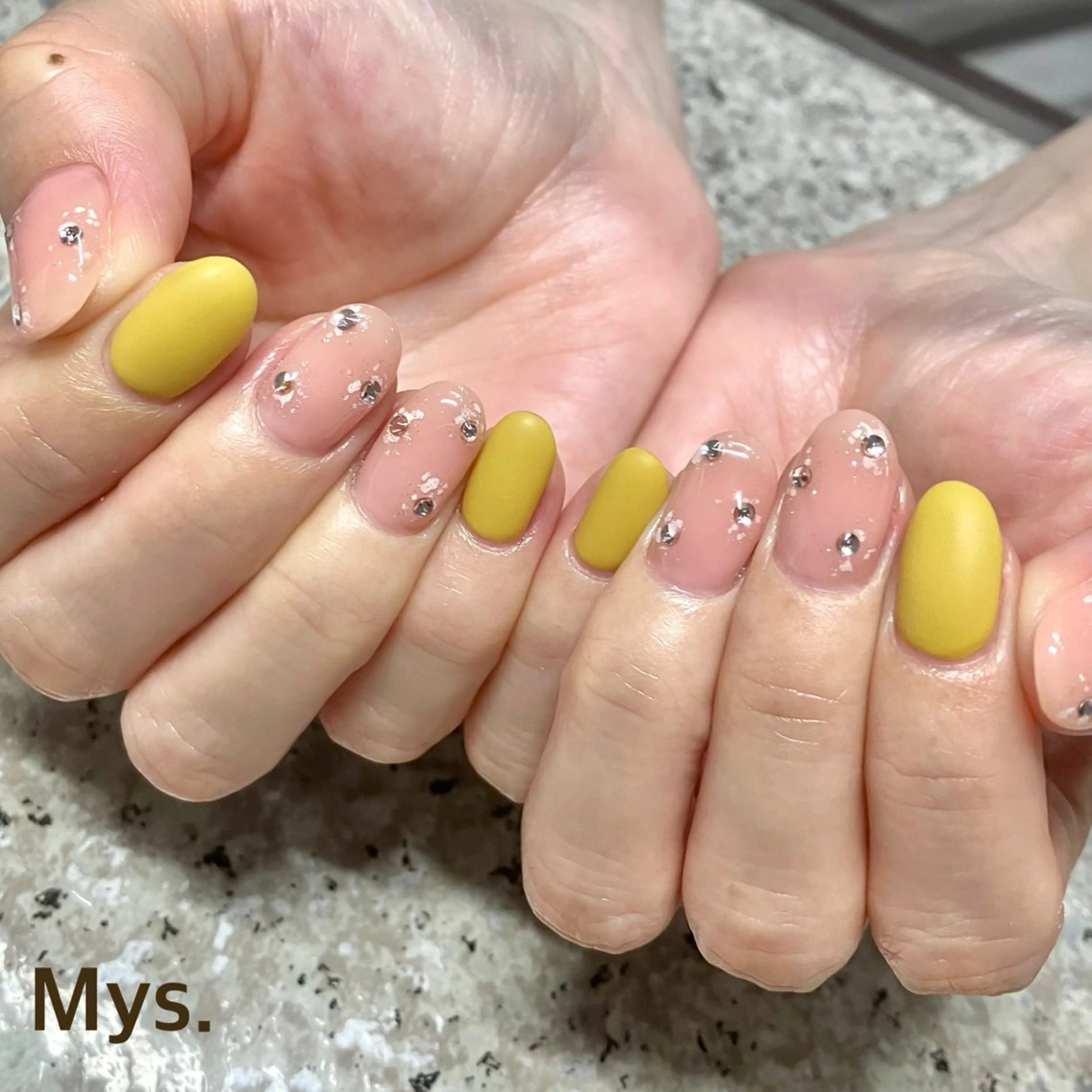 ネイル ハンドネイル Mys. 三上紗紀のネイルデザイン