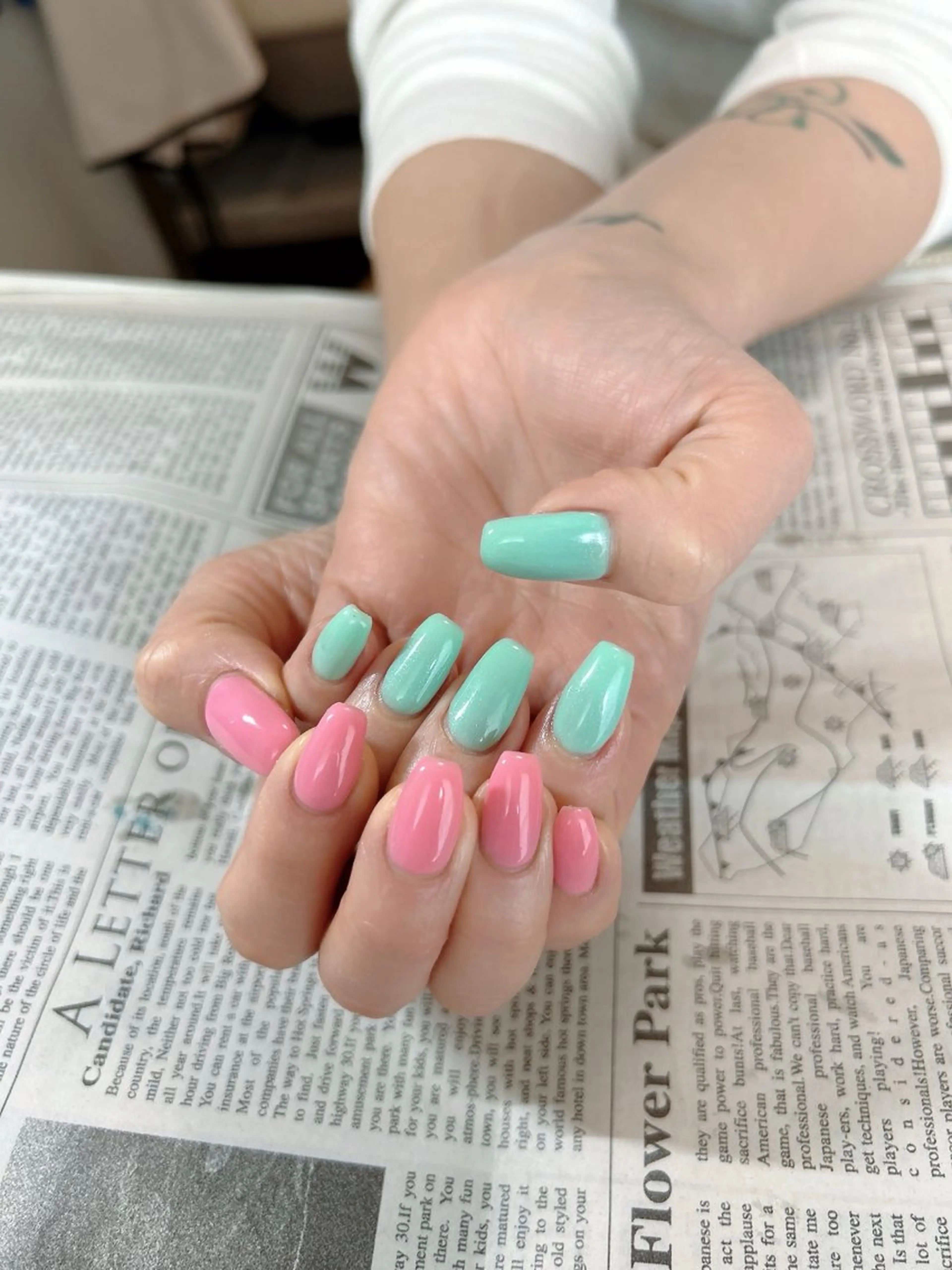 ネイル 入学式 ワンカラーネイル ピンク シンプルネイル 春ネイル ハンドネイル ハンドケア 森山 舞のネイルデザイン