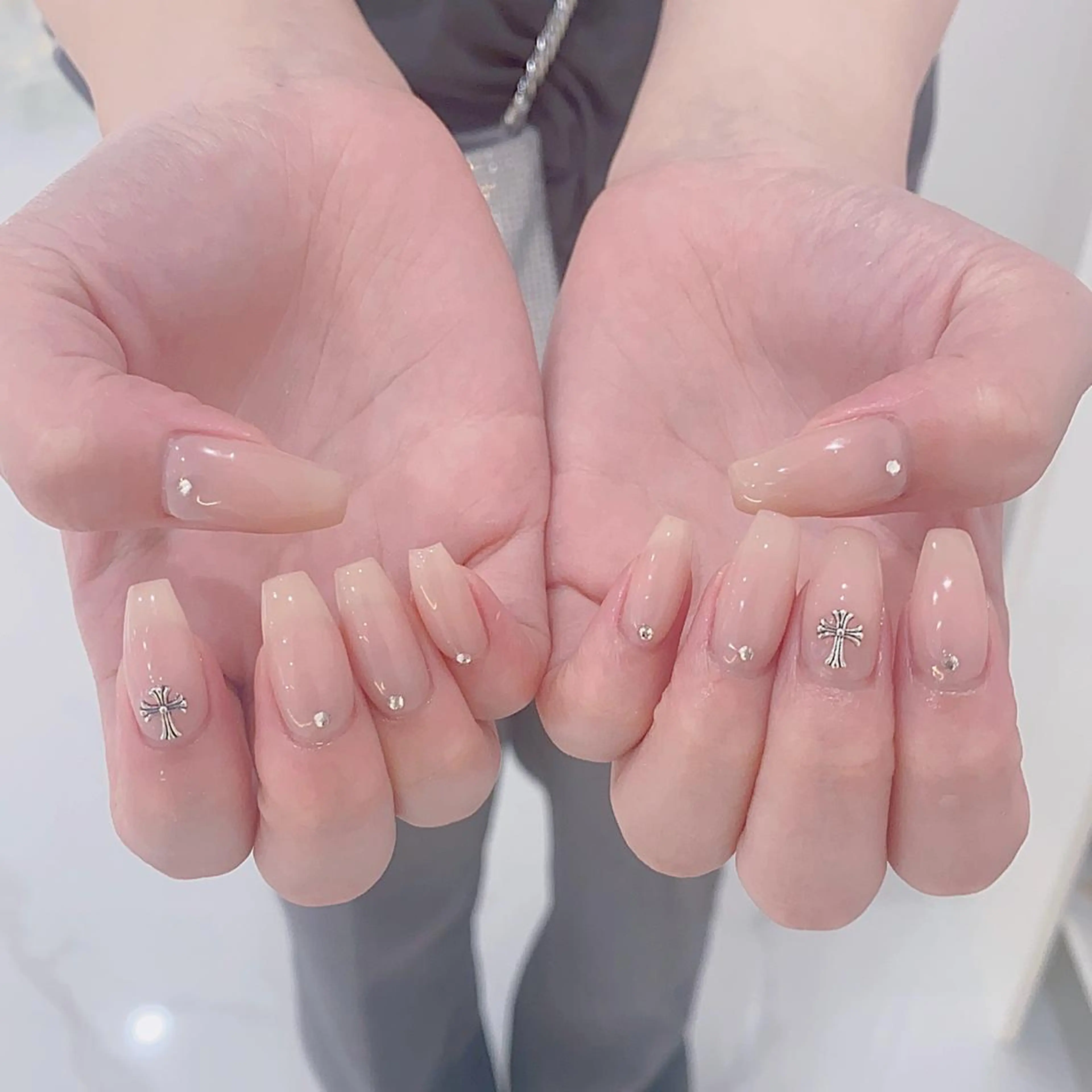 ネイル FLY Nail Salonのネイルデザイン