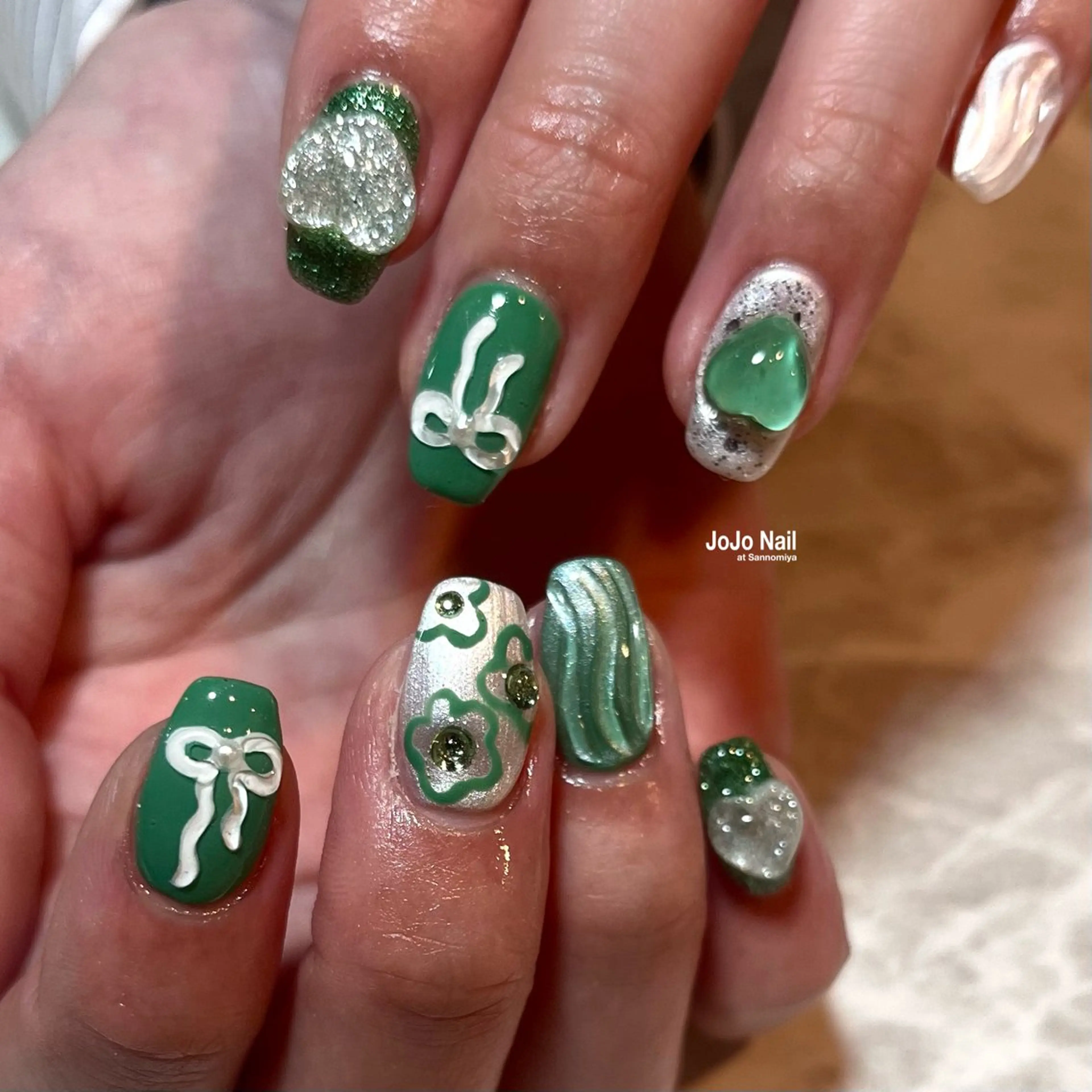 ネイル ハンドネイル AYAKA.T /JOJO@三宮のネイルデザイン