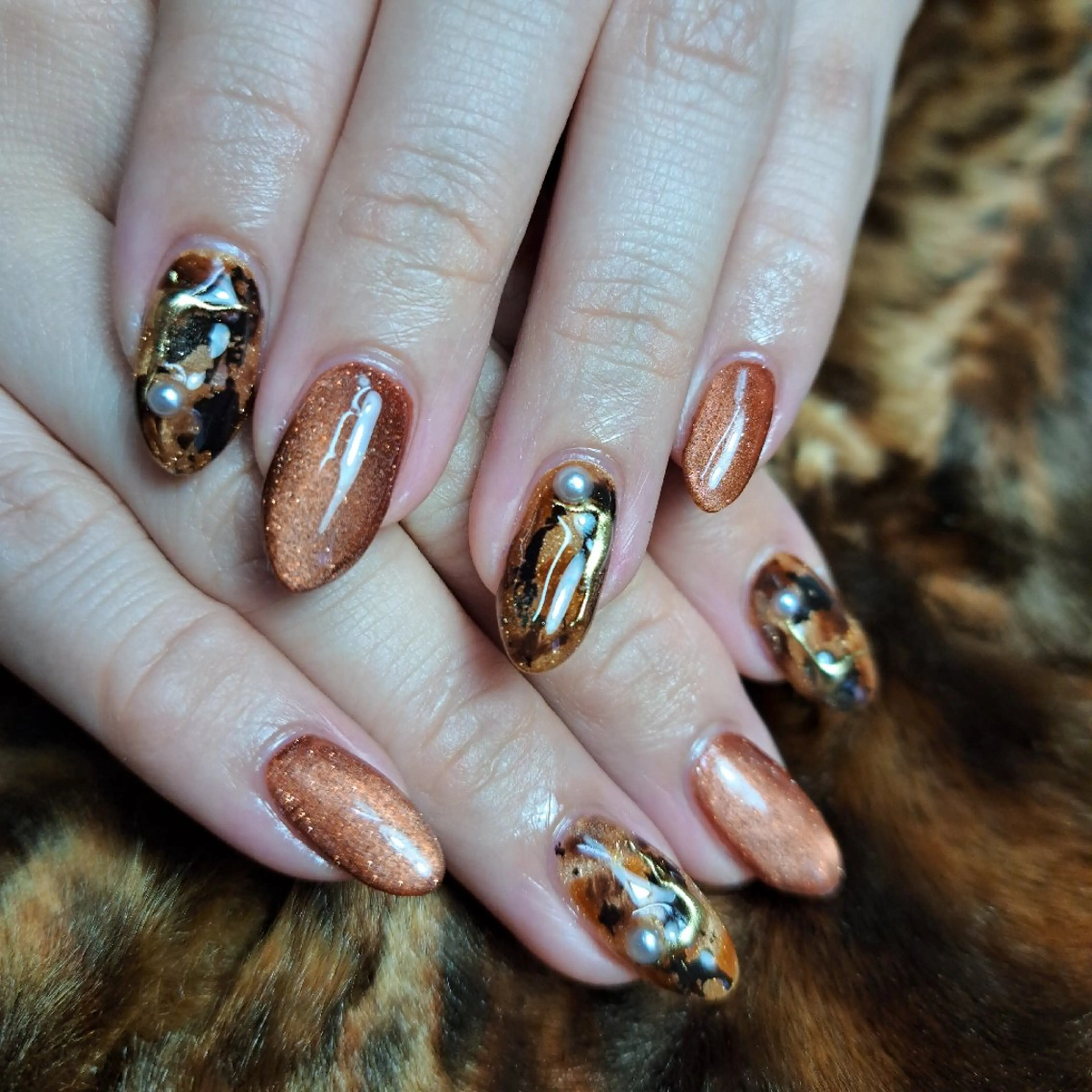 ネイル べっ甲ネイル フラッシュネイル HAYASHI  Nのネイルデザイン