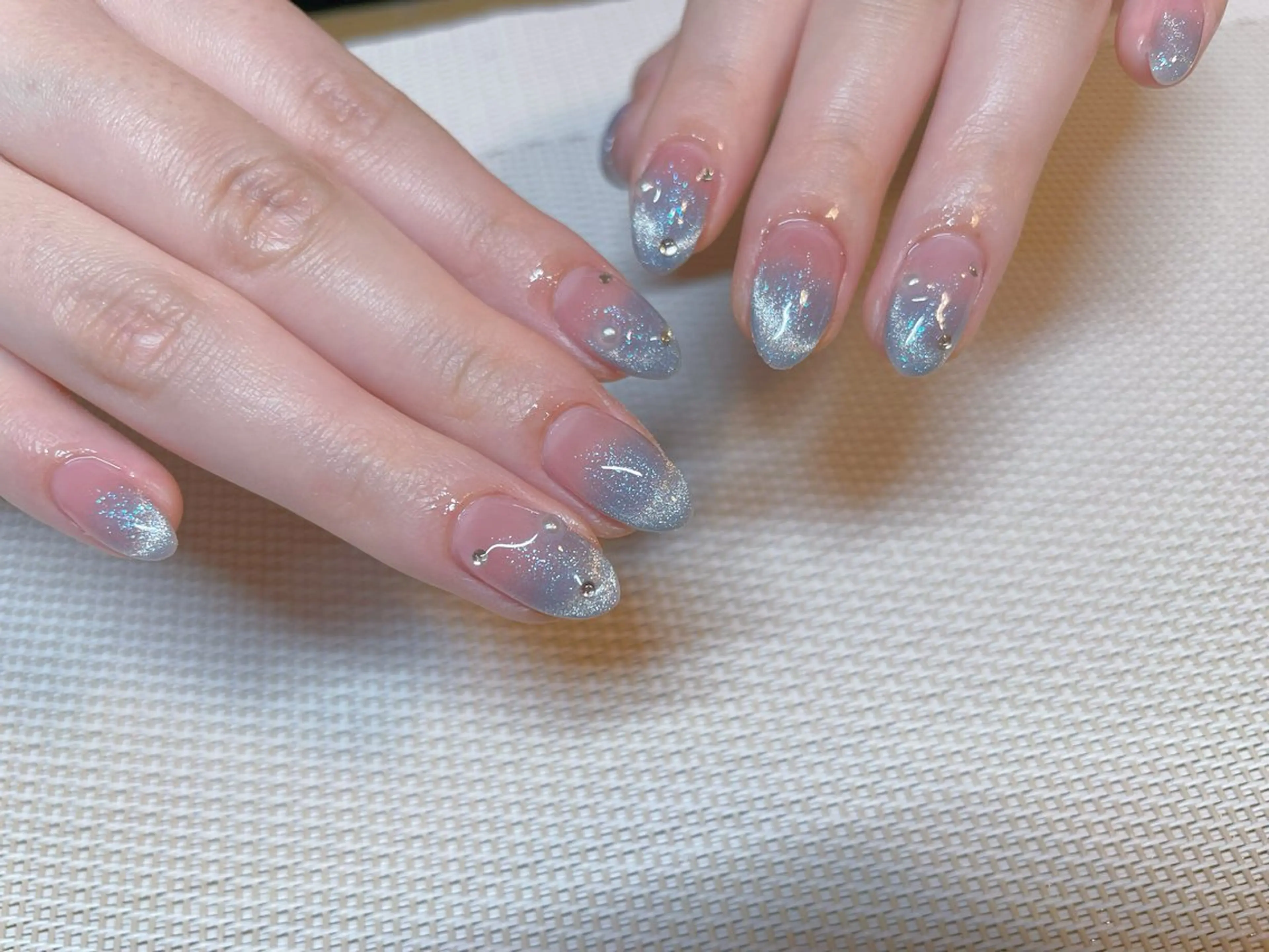 ネイル マグネットネイル ハンドネイル エン Nail salonのネイルデザイン