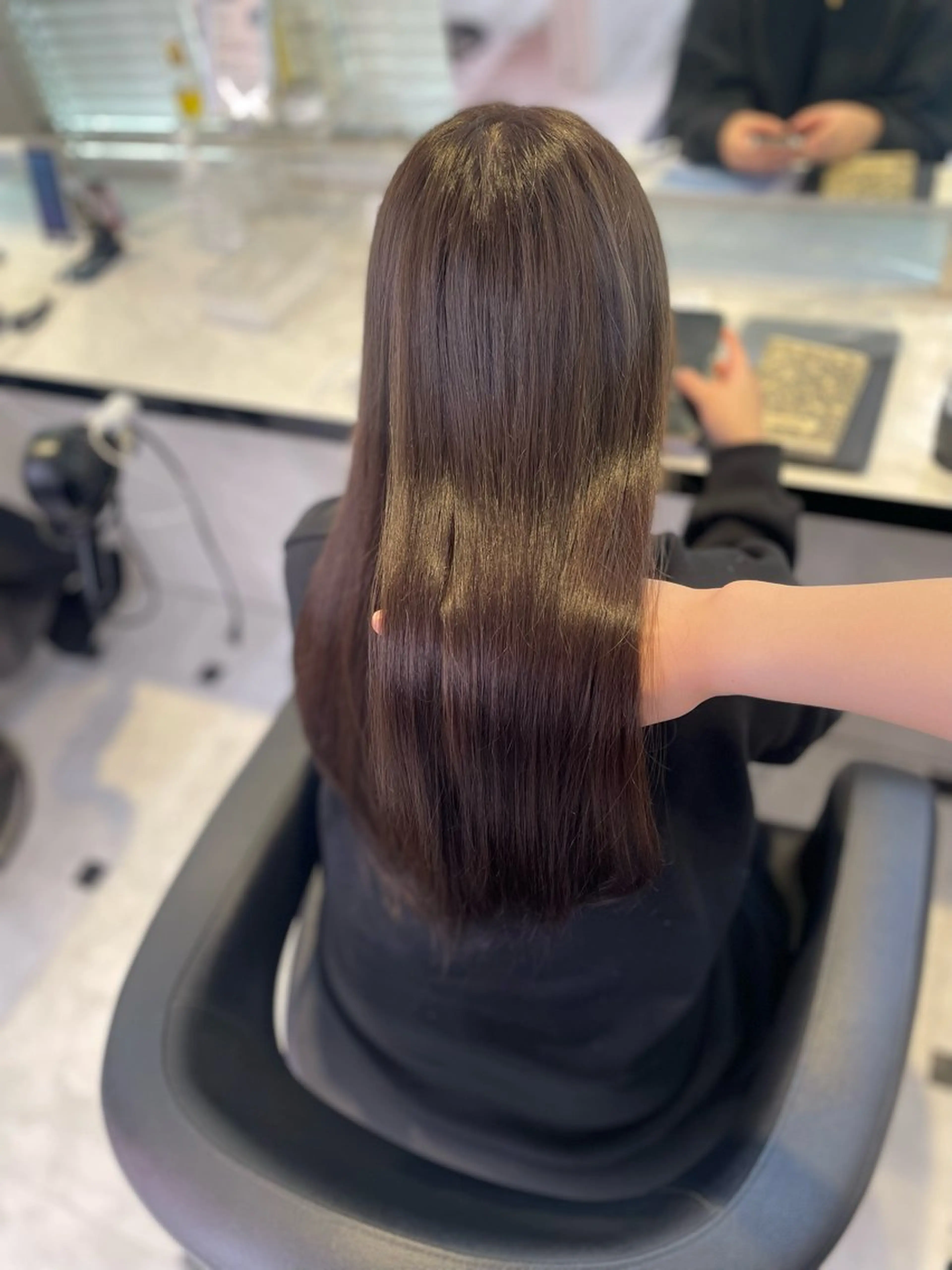 セミロング カット ヘアカラー うる艶トレンドヘア 🕊️上野BABYのヘアスタイル
