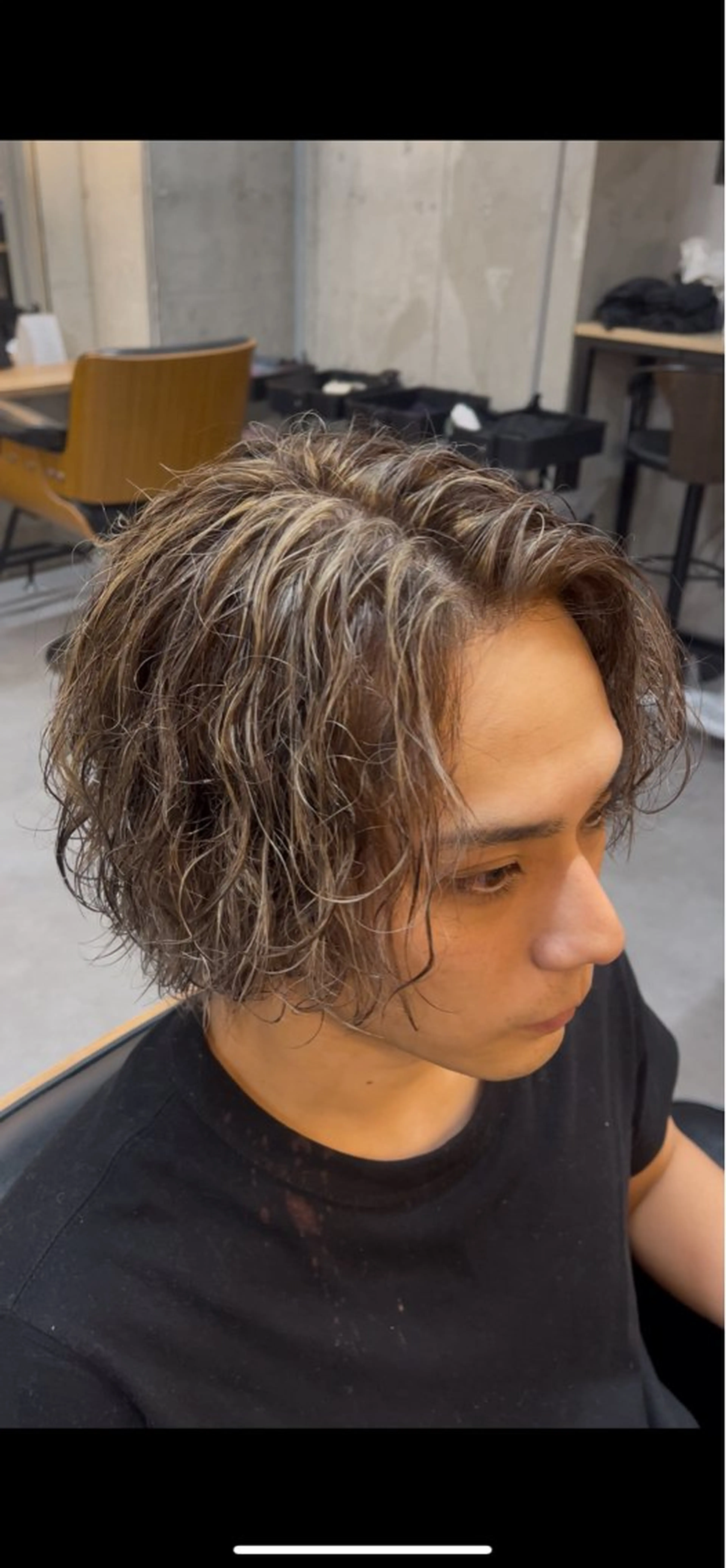 メンズ メンズハイライト カット ヘアカラー Men's hair NoN所属・ヤスムラ コウイチのヘアスタイル