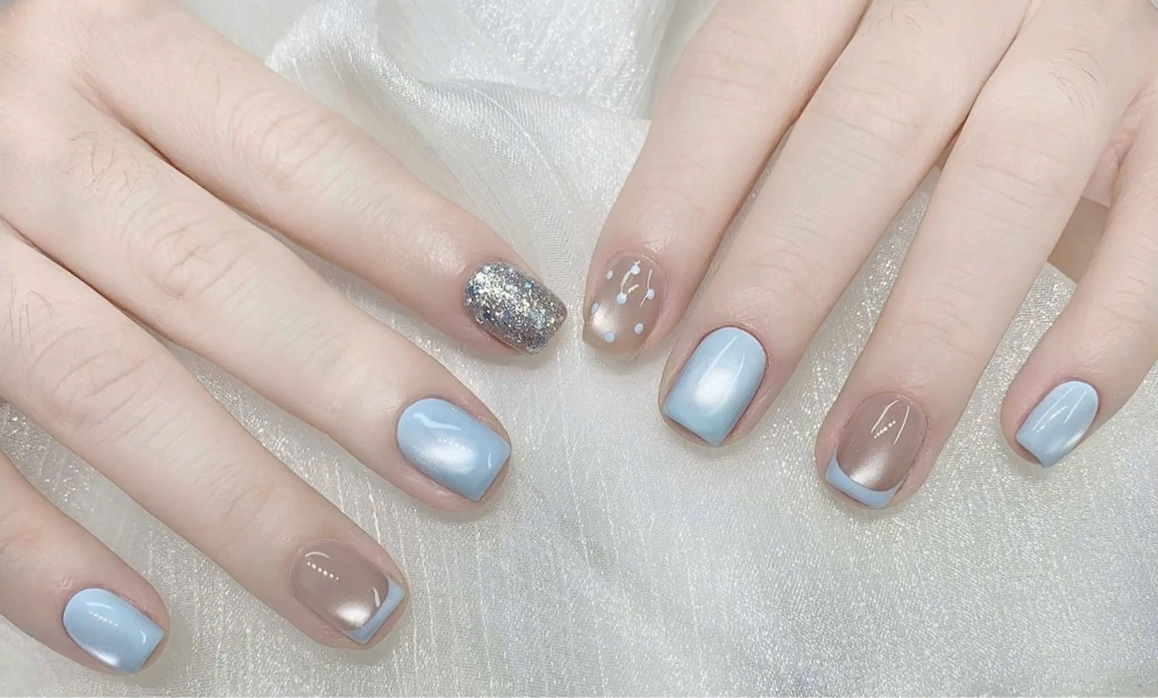 ネイル チークネイル フレンチネイル グラデーション 韓国ネイル マグネットネイル Hana nail所属・Hana Nailのネイルデザイン