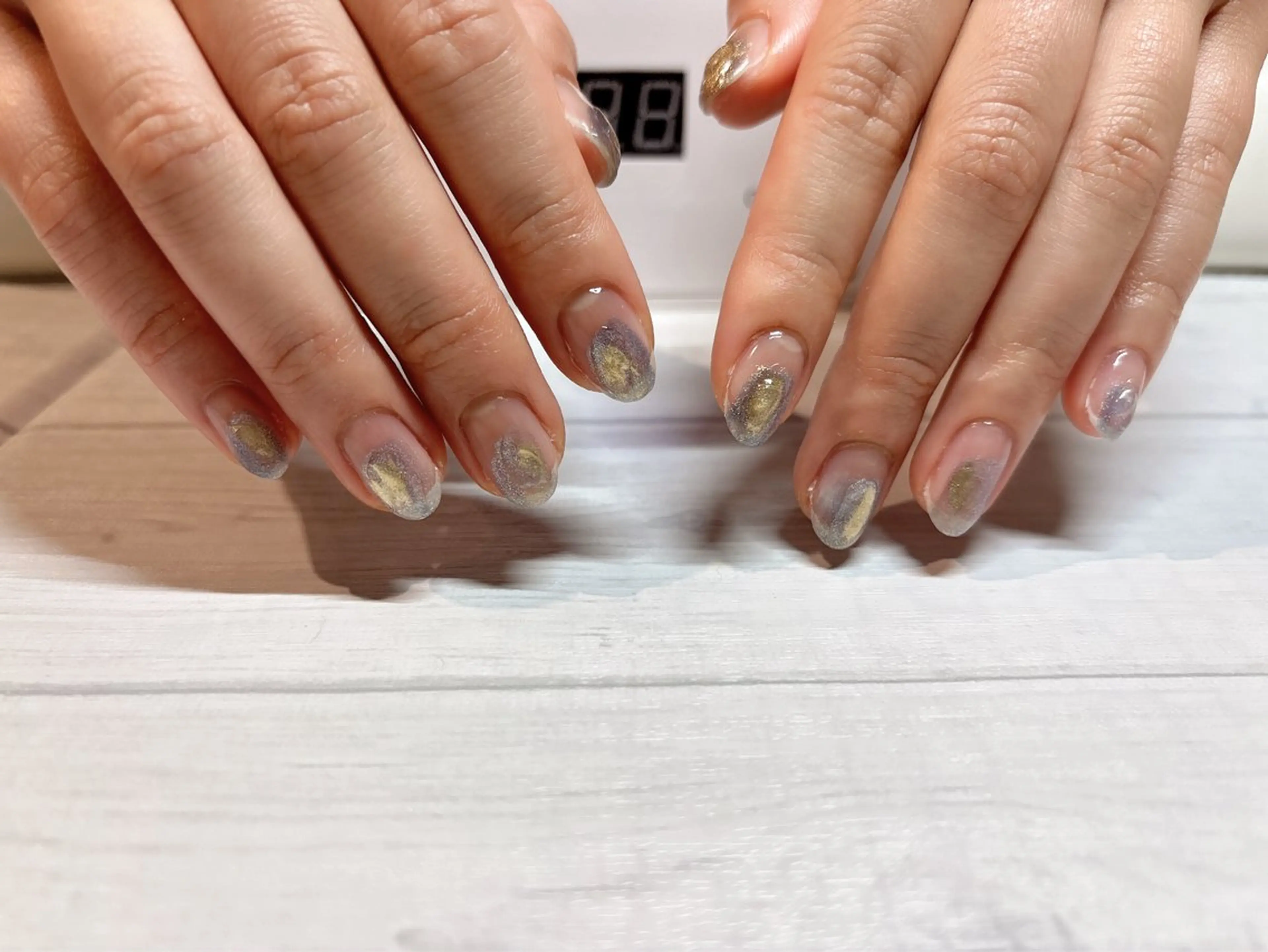 パラジェル対応✨シンプルニュアンスデザイン【オフあり】の写真