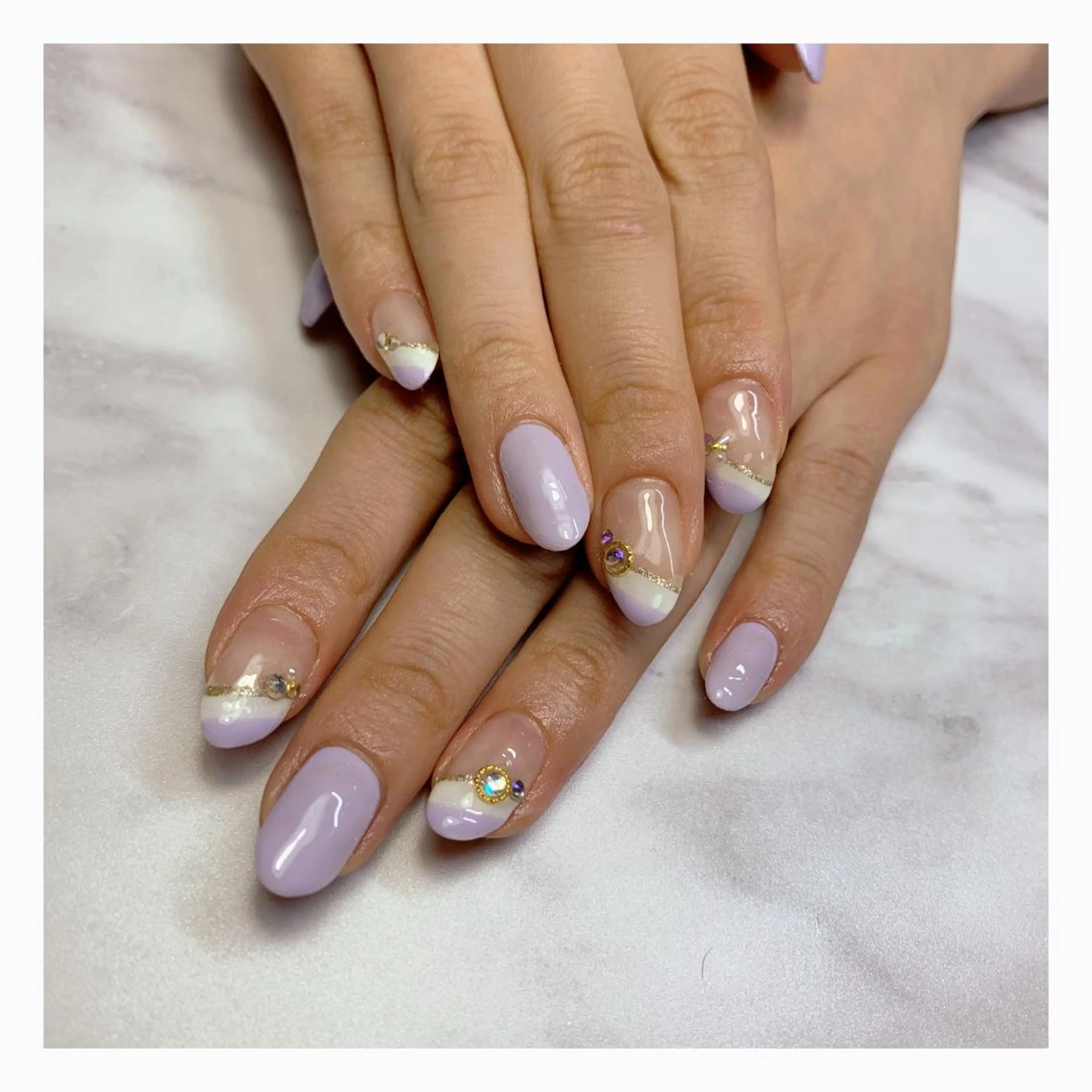 ネイル フレンチネイル 斜めフレンチ C's coffret所属・C's coffretのネイルデザイン