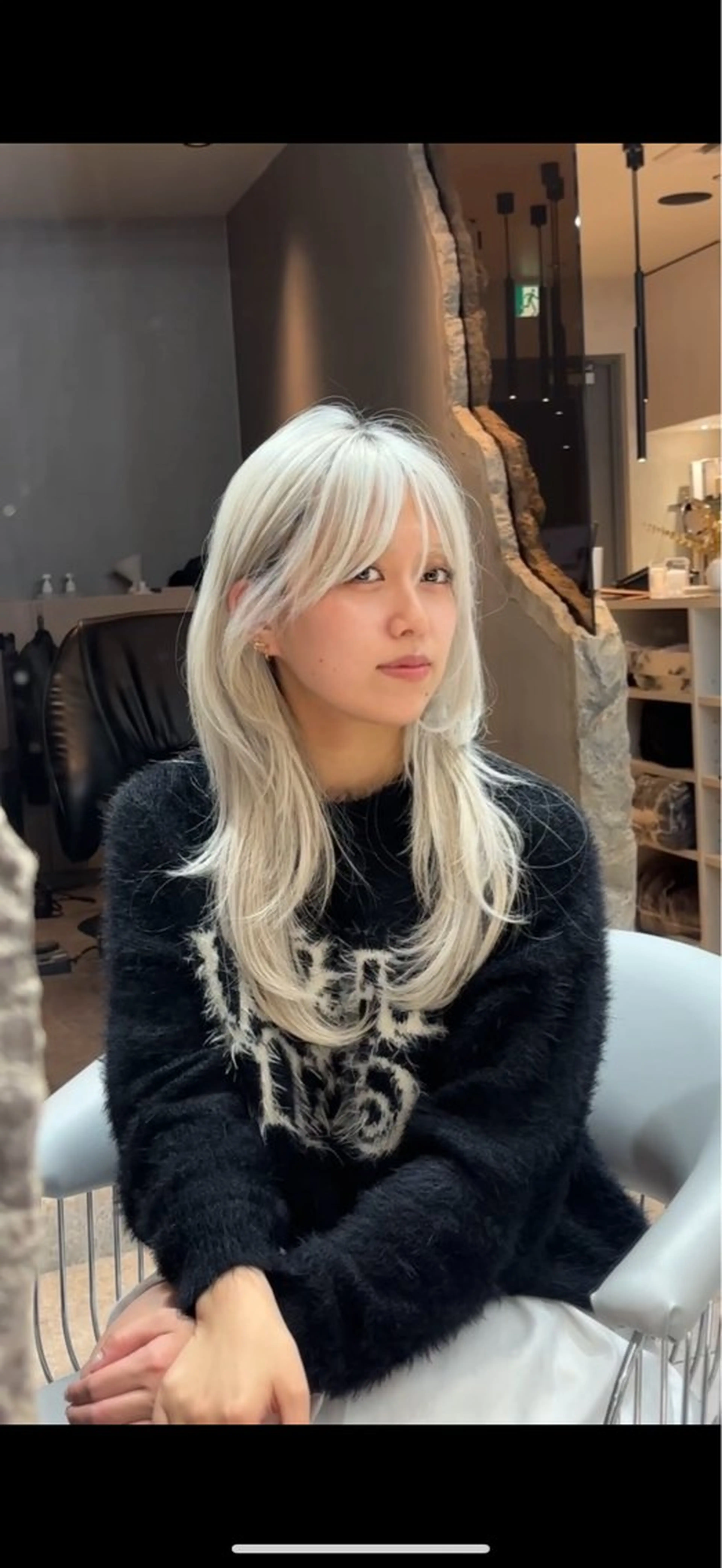 ロング カラー ヘアカラー トリートメント ハイトーンヘア れおん🌙のヘアスタイル