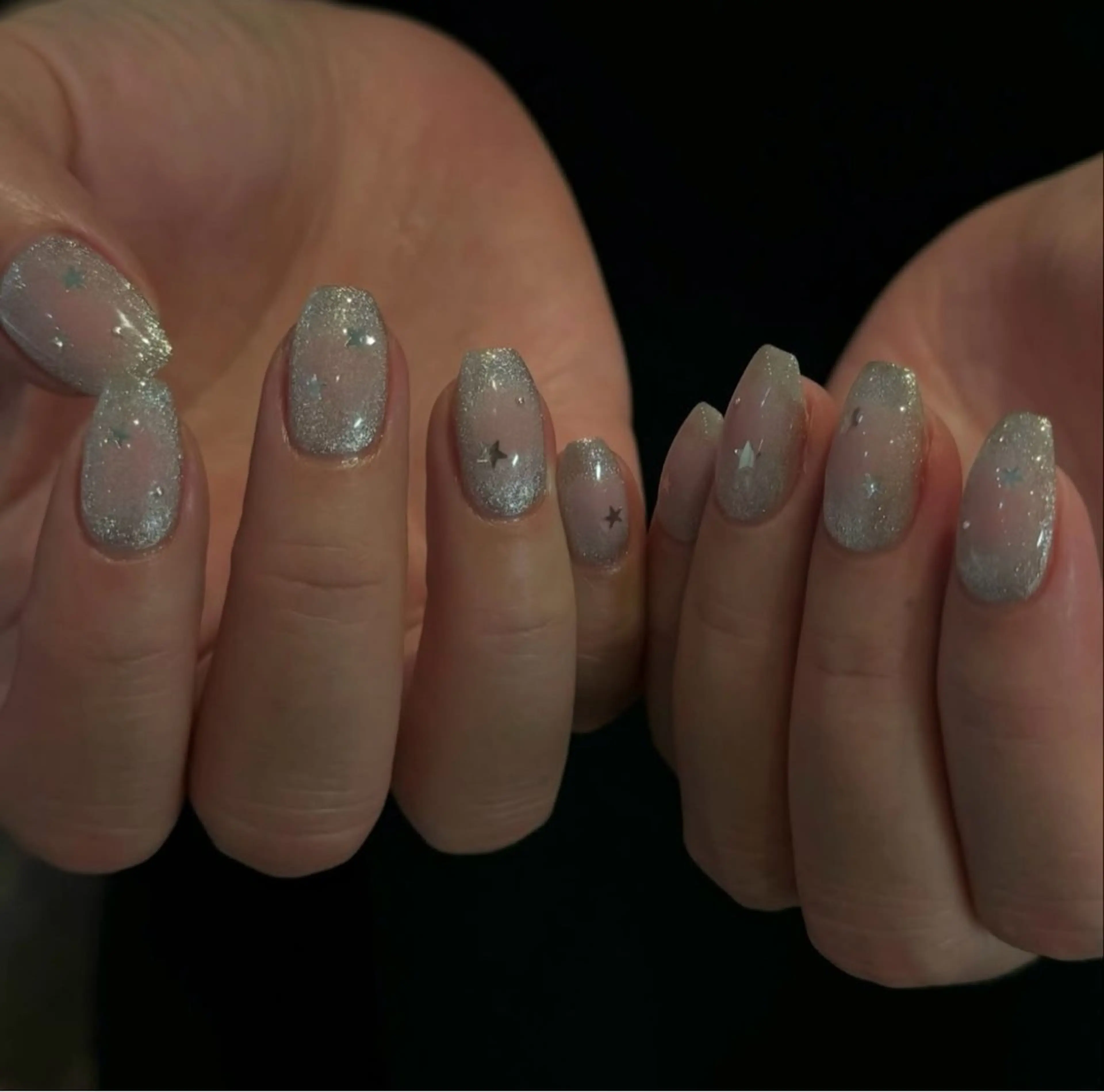 ネイル マグネットネイル シルバー シンプルネイル ハンドネイル BERA NAILSのネイルデザイン