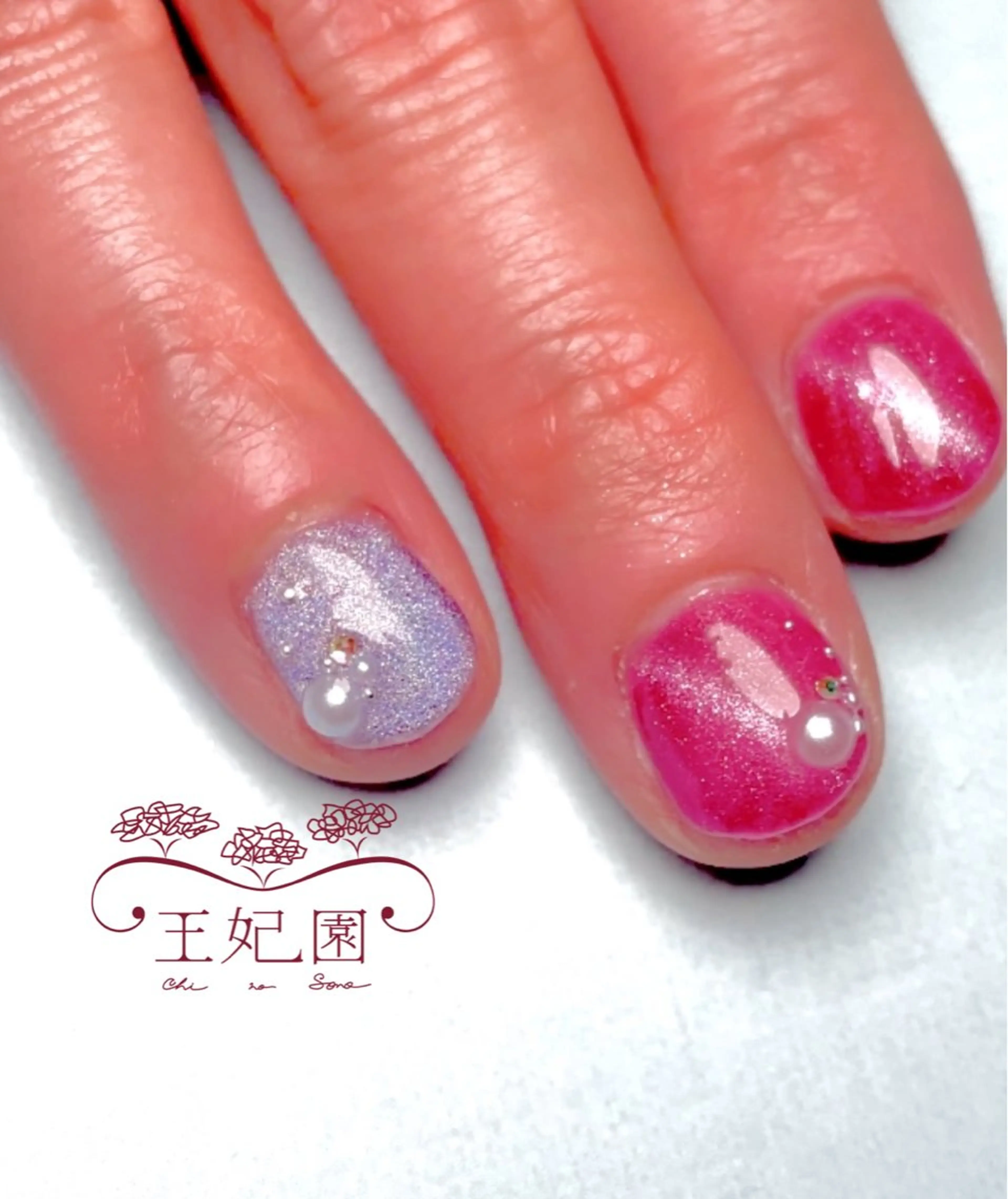 ネイル フレンチネイル マグネットネイル マグネットフレンチ ピンク 冬ネイル nail salon王妃の園所属・王妃の園 ohinosonoのネイルデザイン