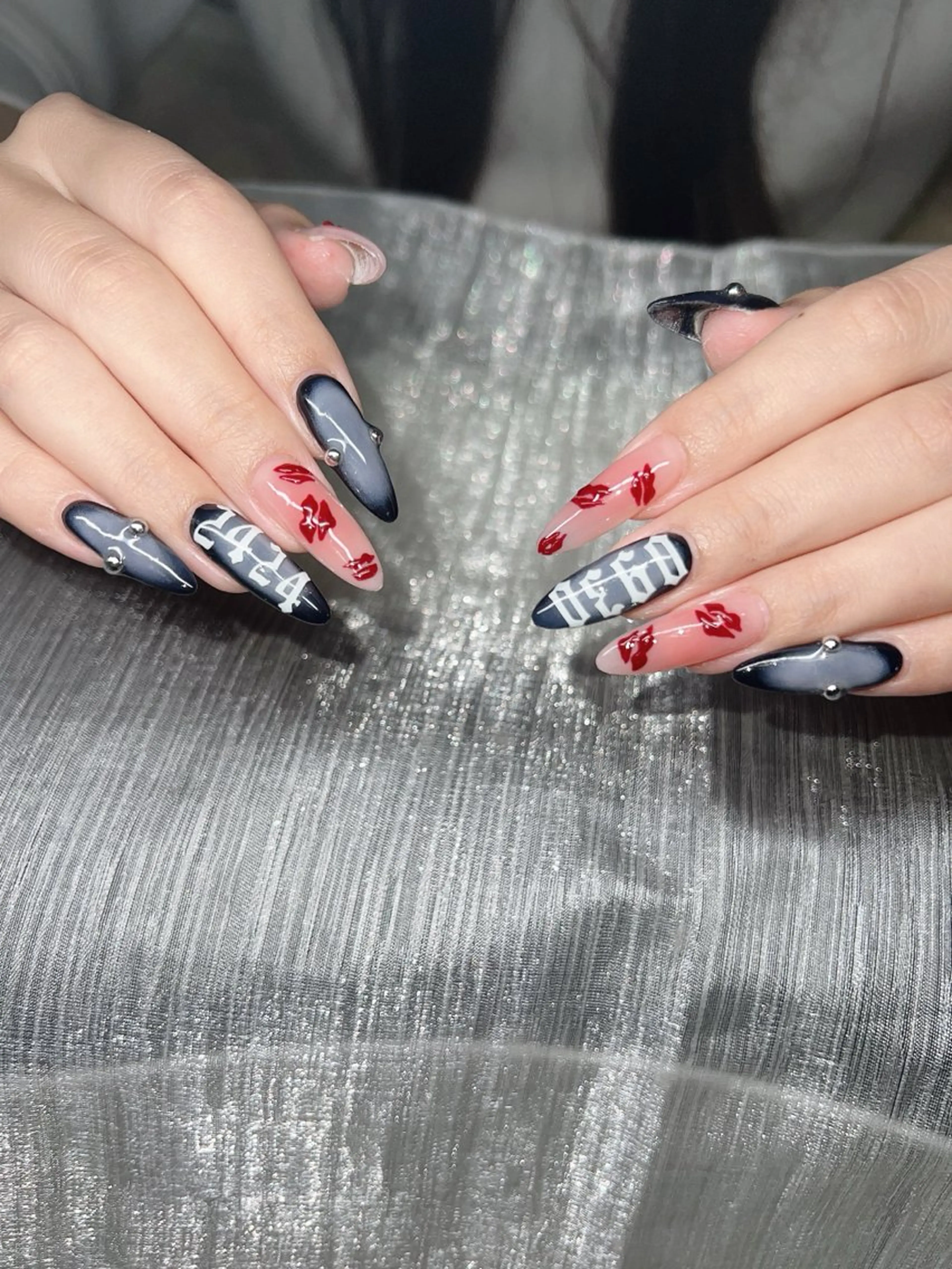 ネイル ハンドネイル Lee Nailsのネイルデザイン