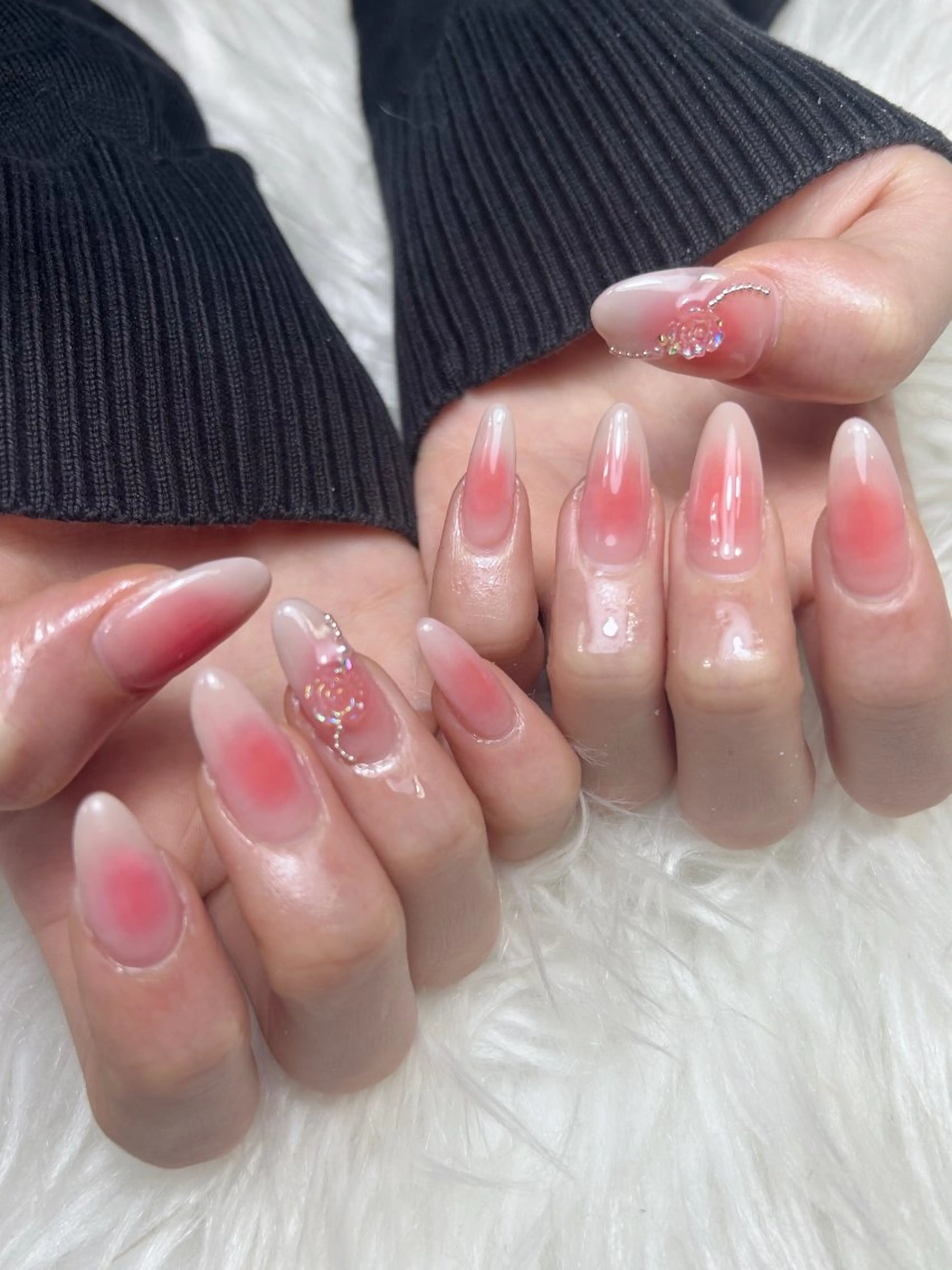 ネイル ハンドネイル 大崎 奈々のネイルデザイン