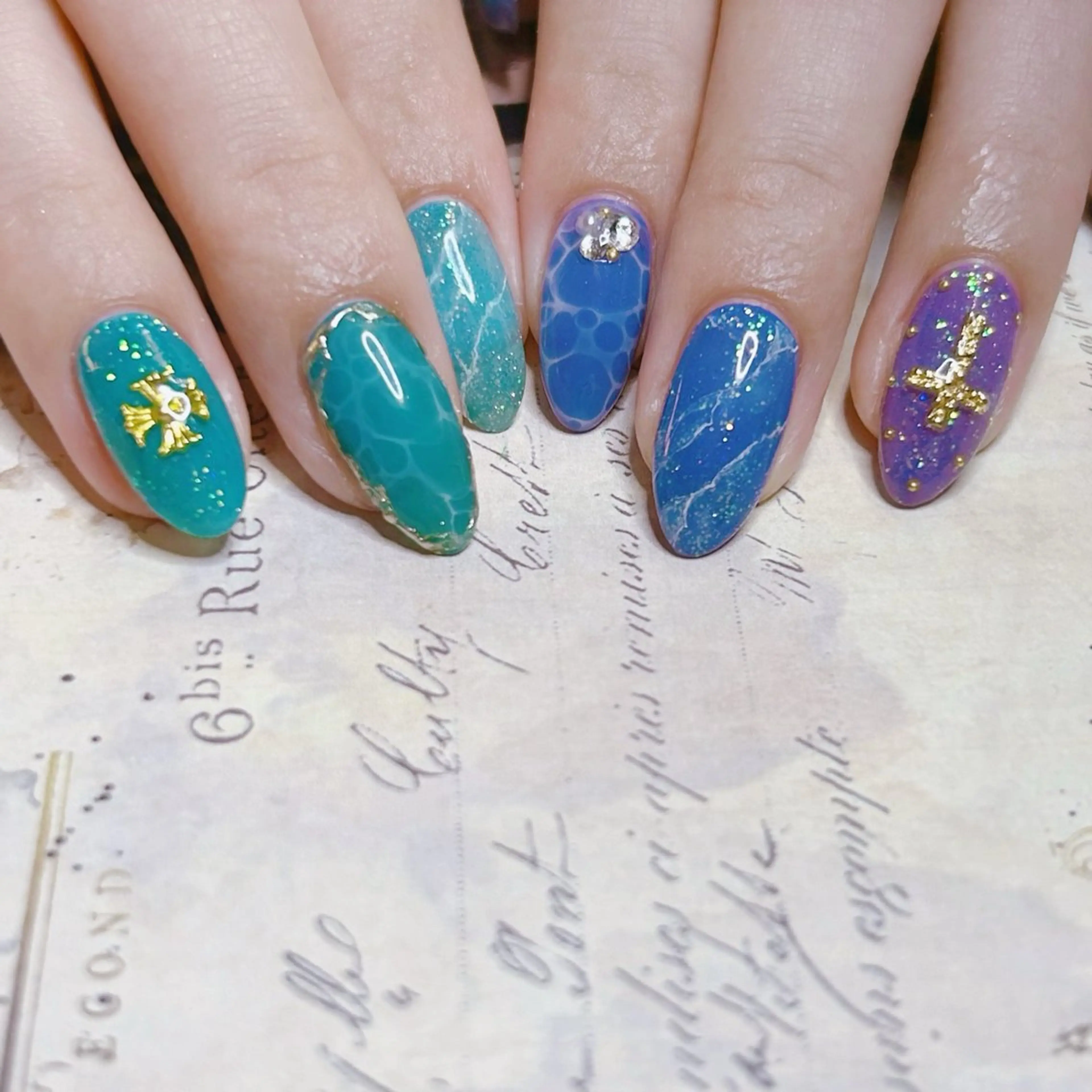 ネイル ハンドネイル NOIROUGE所属・NOI ROUGEのネイルデザイン