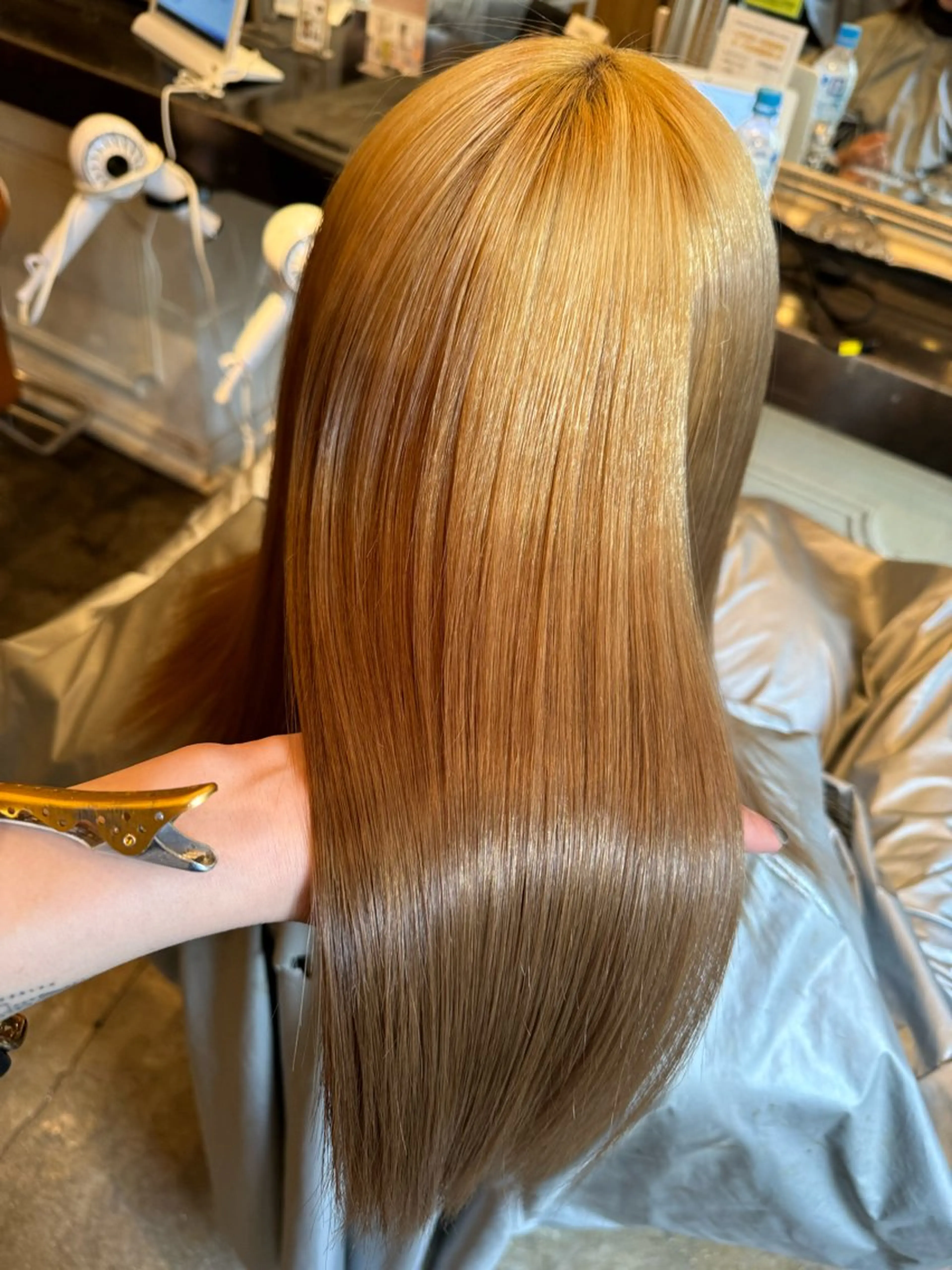 ロング カラー パーマ ブリーチ 酸性ストレート ストレートパーマ カット 縮毛矯正 ハイライト/インナー /ブリーチ/レイヤーのヘアスタイル