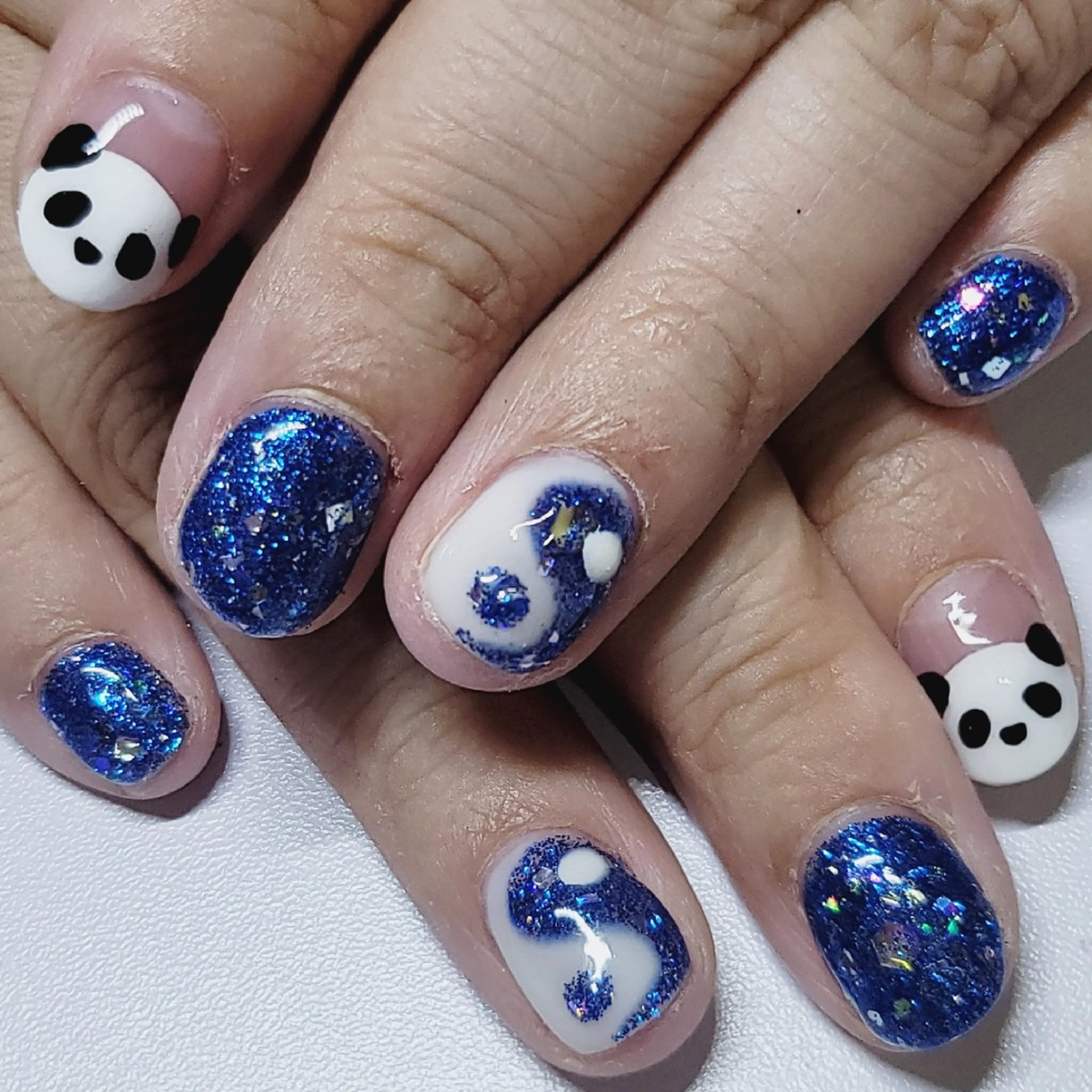 ネイル アートネイル ブルー フレンチネイル ハロウィン ホログラムネイル ハンドネイル よしだ ひろきのネイルデザイン