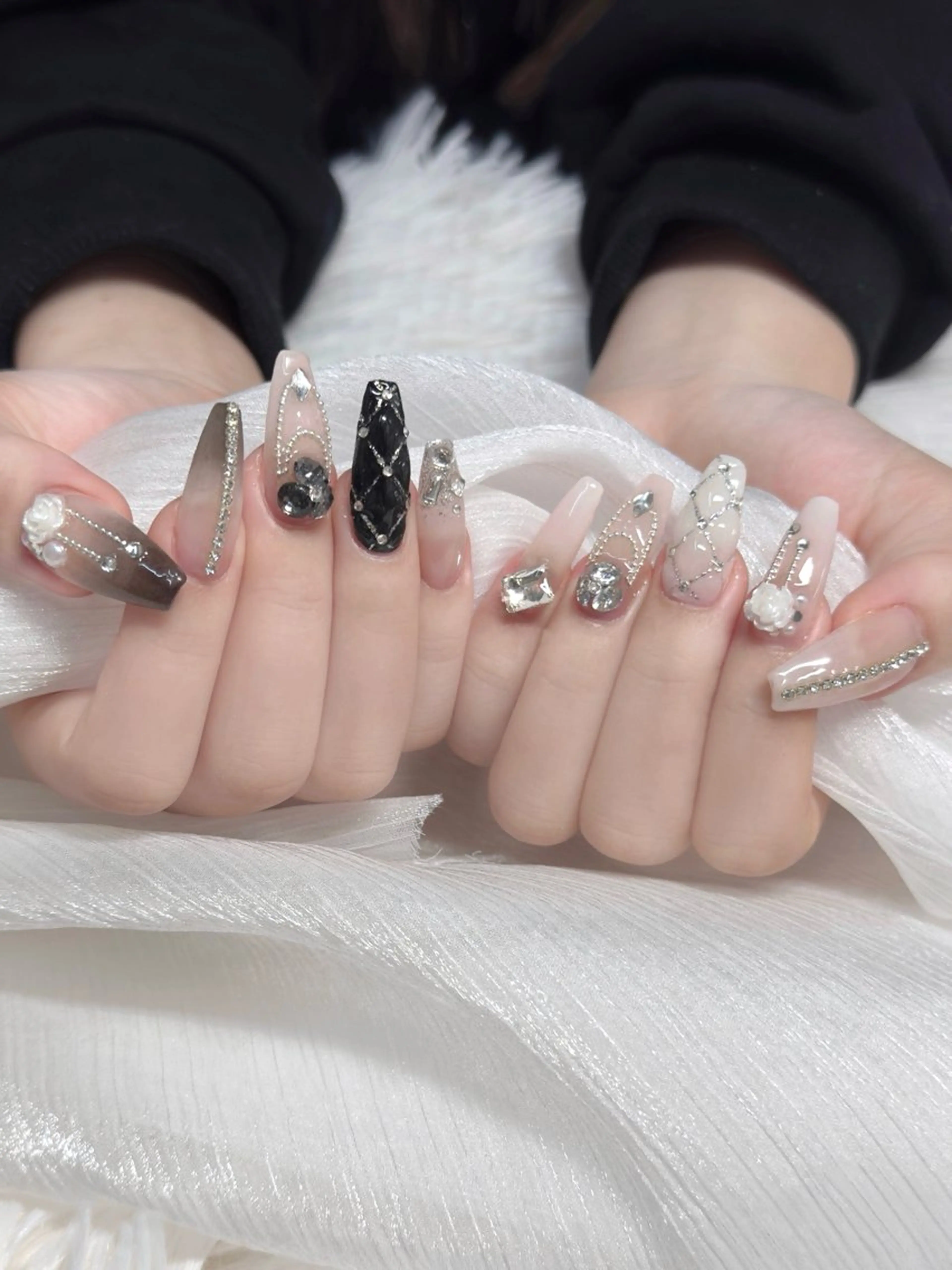 【9,000円▶︎8,500円】長さ出し10本➕やり放題🩰🫧時間無制限の写真