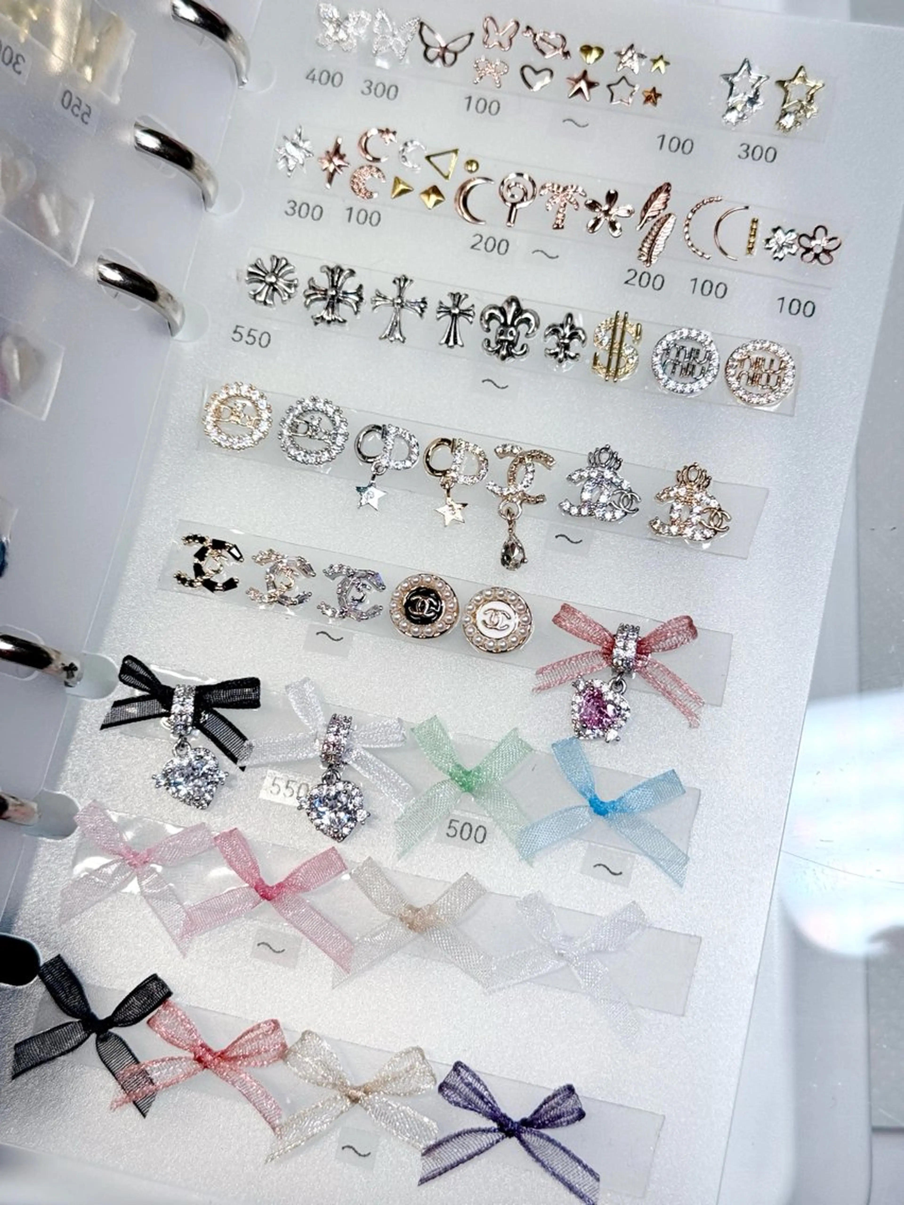 ネイル Nail salon Lycoris キキのネイルデザイン