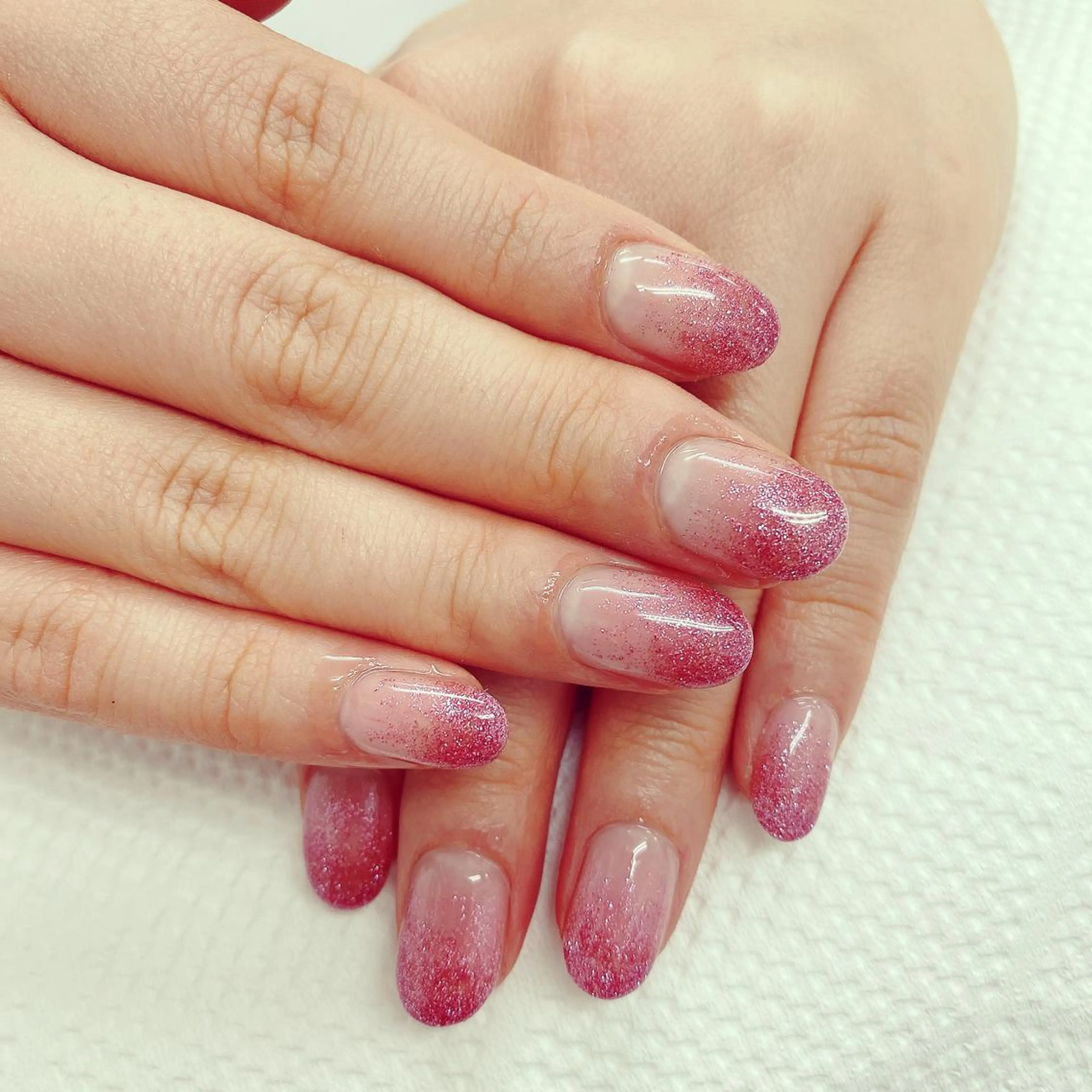 ネイル ラメ(グリッター) N._._.claw[エヌクロー]所属・N._._. clawのネイルデザイン