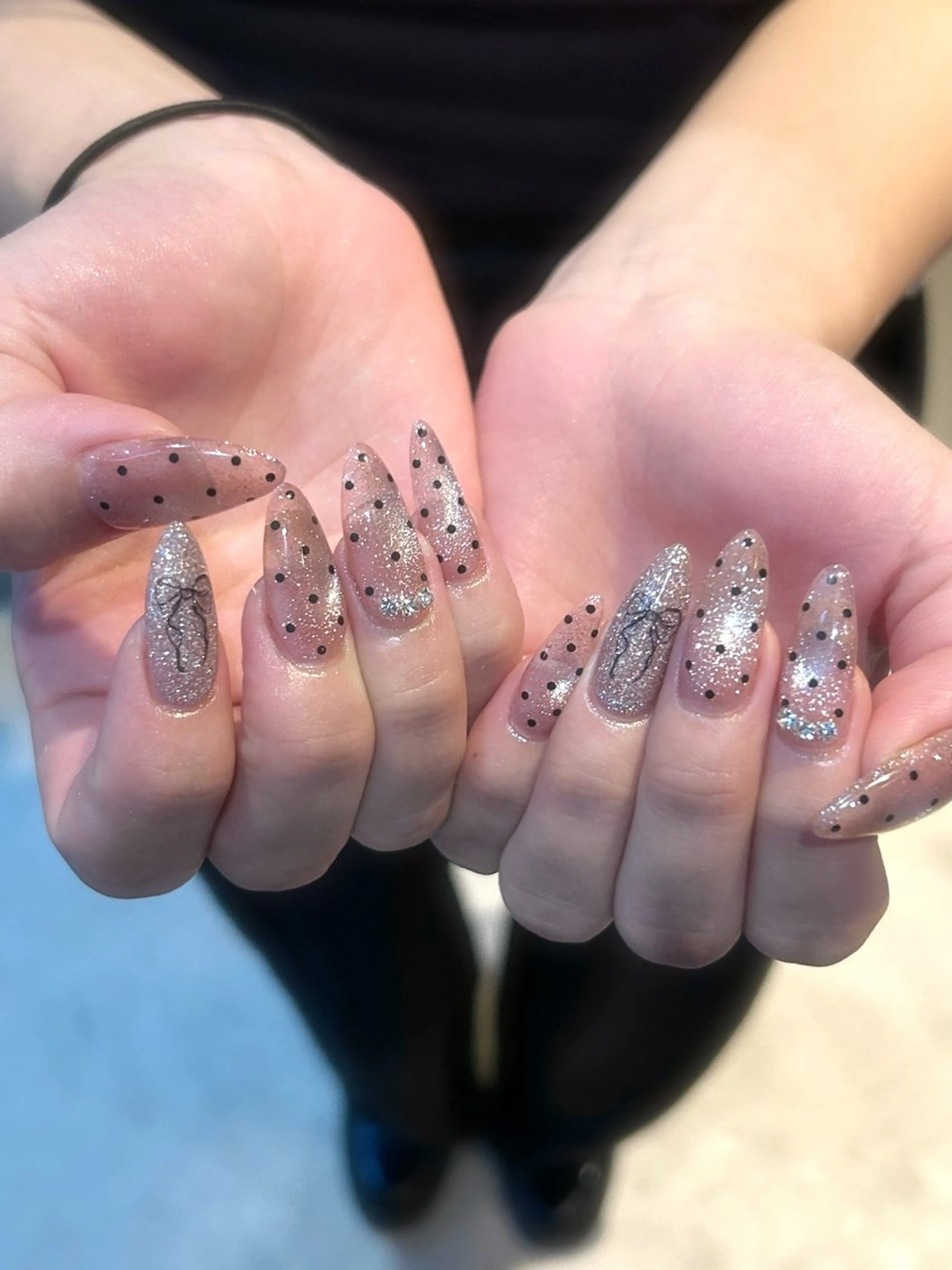 ネイル ハンドネイル hinata池袋 🌙WOLTOKYOのネイルデザイン