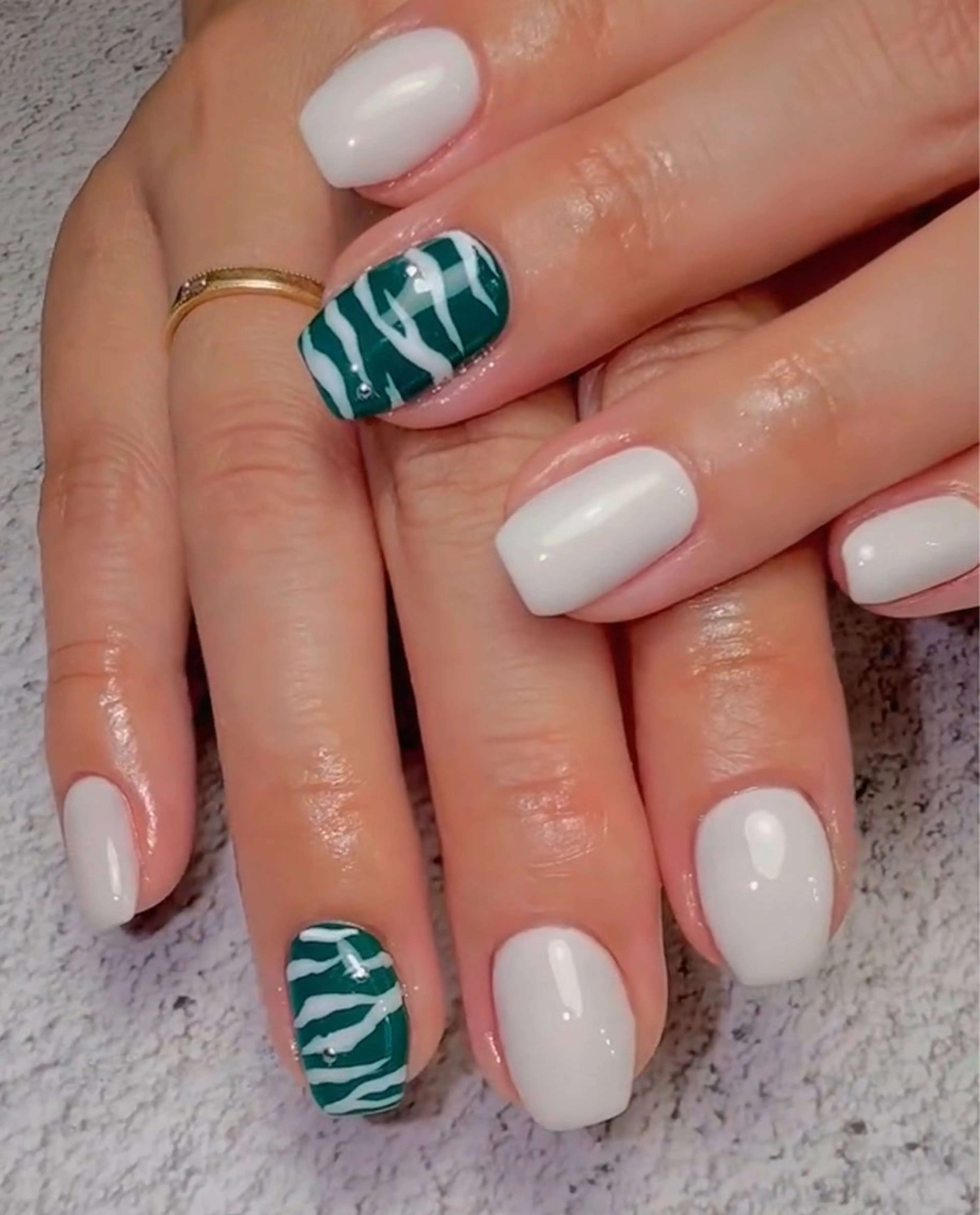 ネイル ハンドネイル Nail room U-！のネイルデザイン