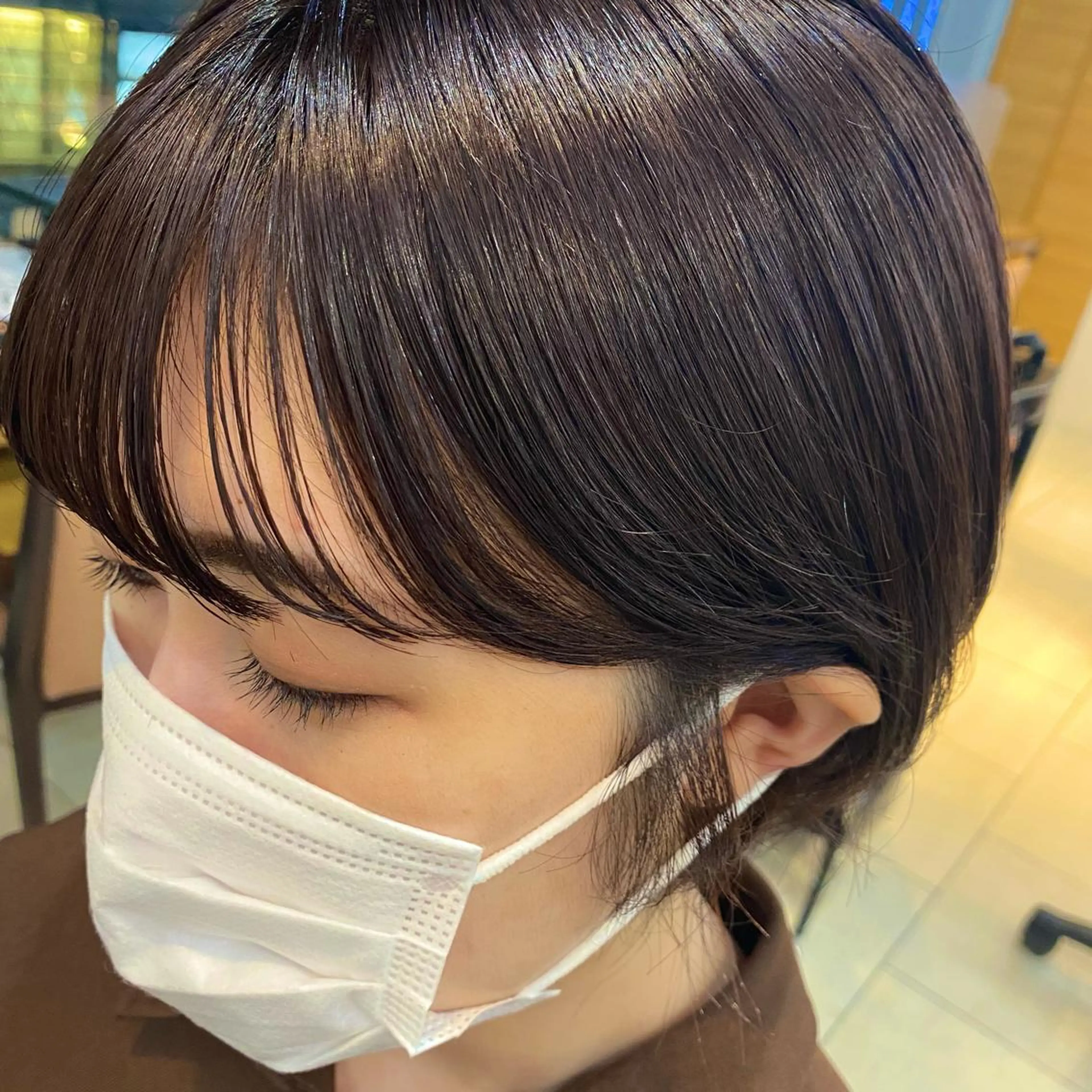 ショート カラー あやめ【顔まわり/レ イヤー/柔らかカラ】のヘアスタイル