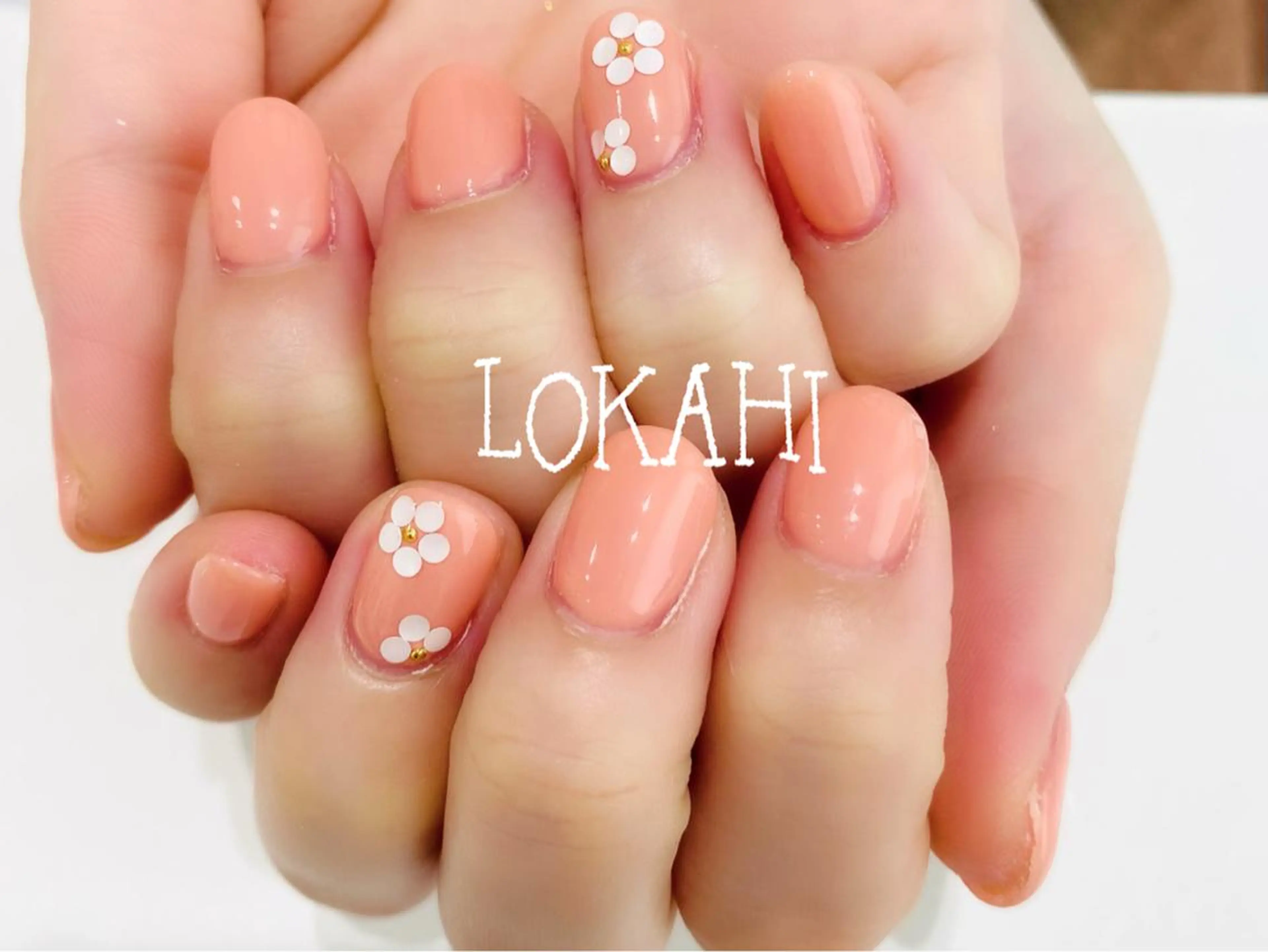 ネイル アートネイル ブルー フラワーネイル ジェルネイル ハート ハンドネイル 13日3980円‼️ マグもデザインも◎のネイルデザイン