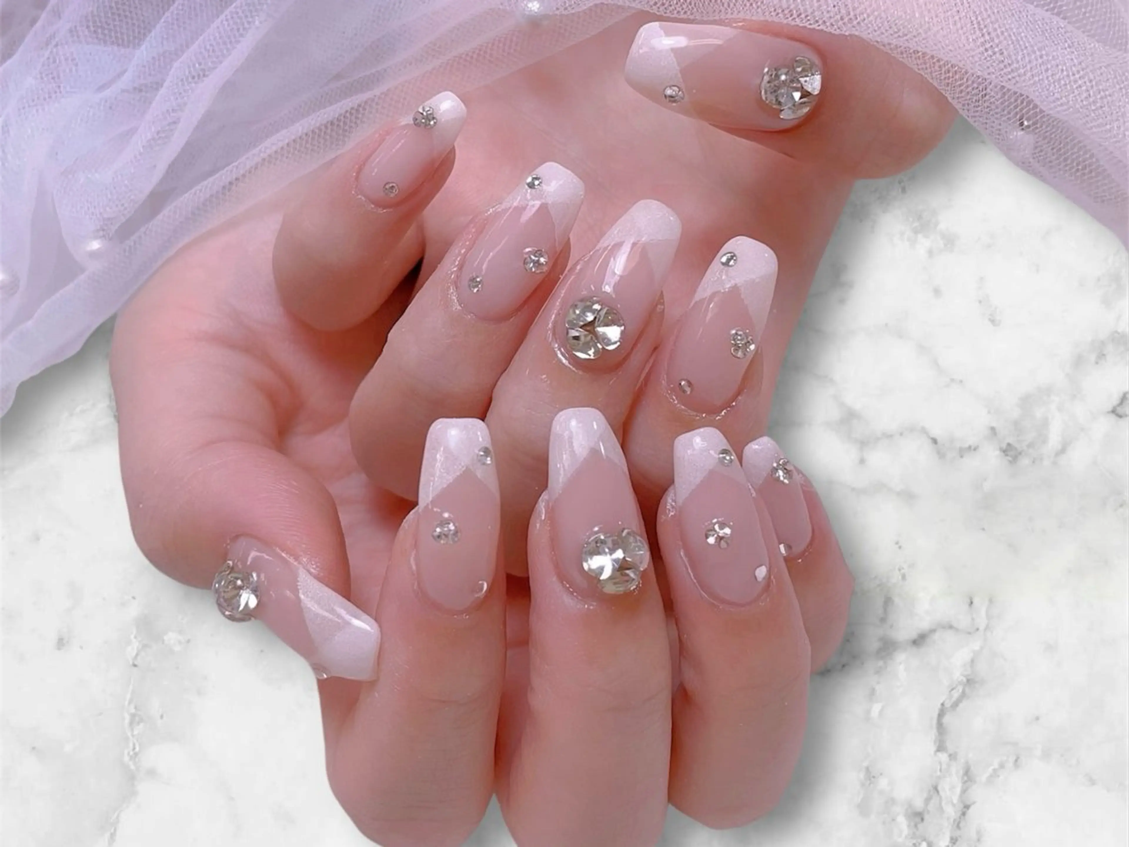 ネイル アートネイル 持ち込み ネイルチップ EMILIO NAIL所属・スカルプ専門店長さ だしエミリオ ネイルのネイルデザイン