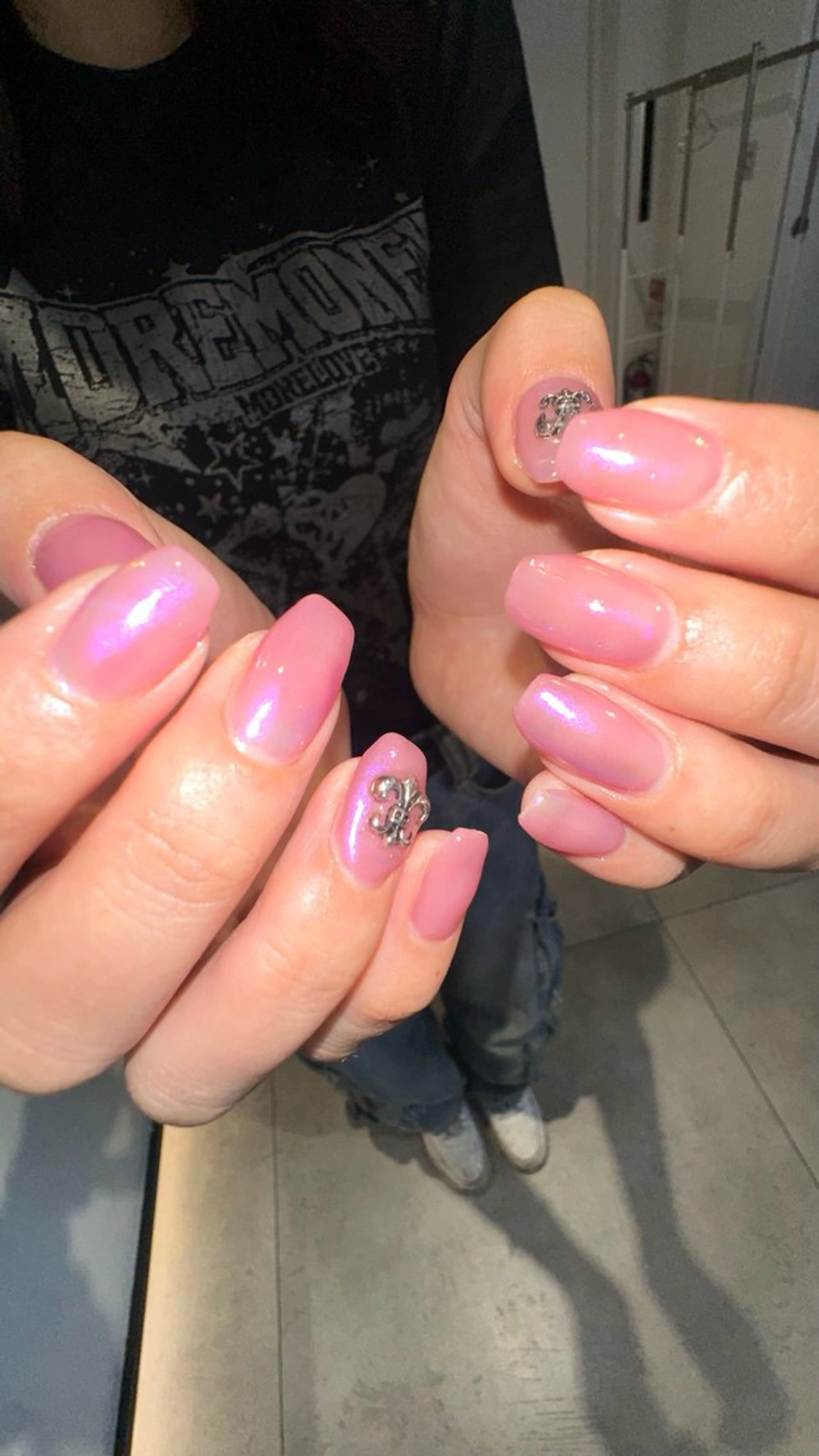 ネイル ハンドネイル 🎀韓国レイヤー特化 🎀ベージュ/ミクのヘアスタイル