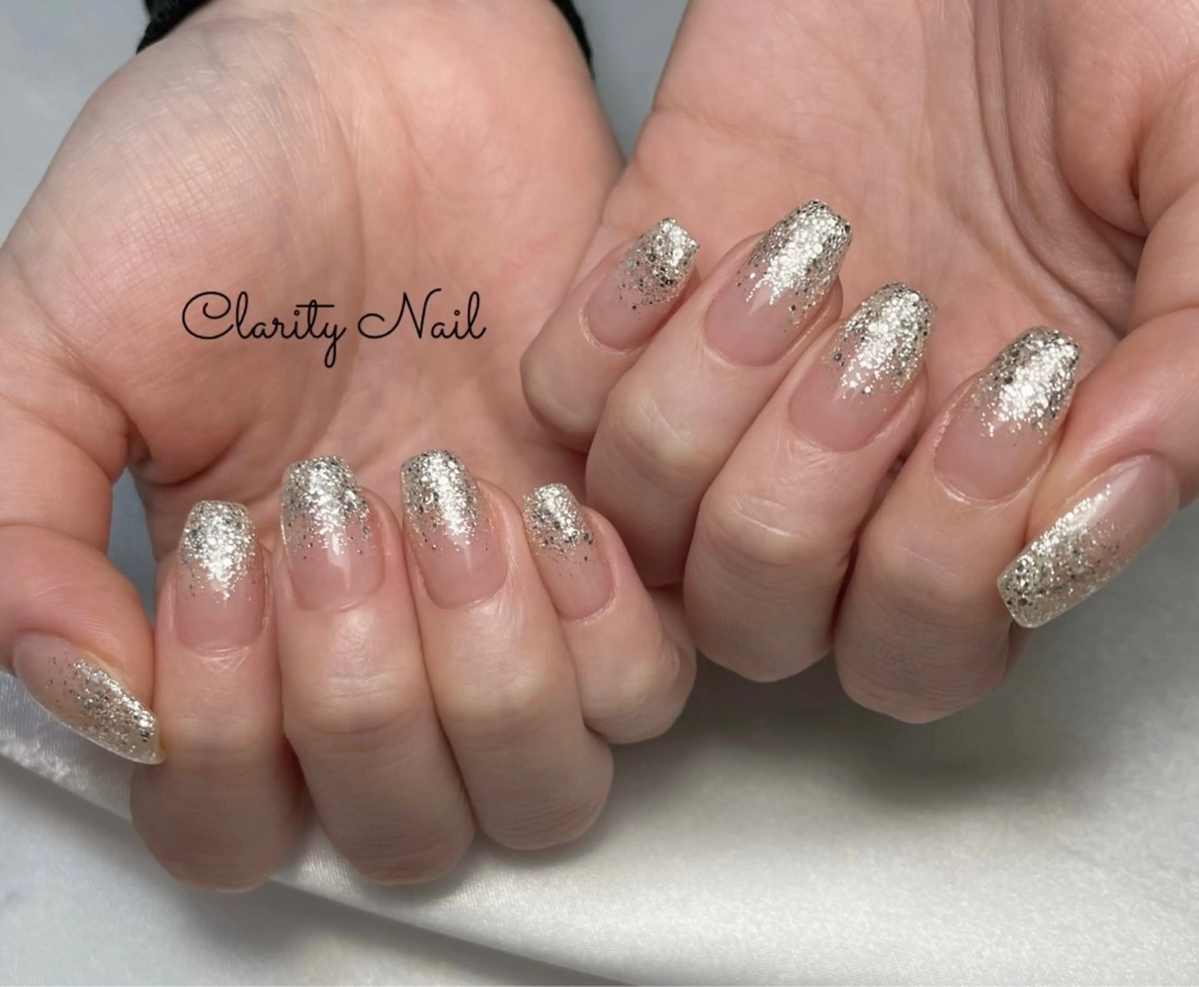 ネイル グラデーション ラメ(グリッター) ラメグラデーション ハンドネイル Clarity Nailのネイルデザイン